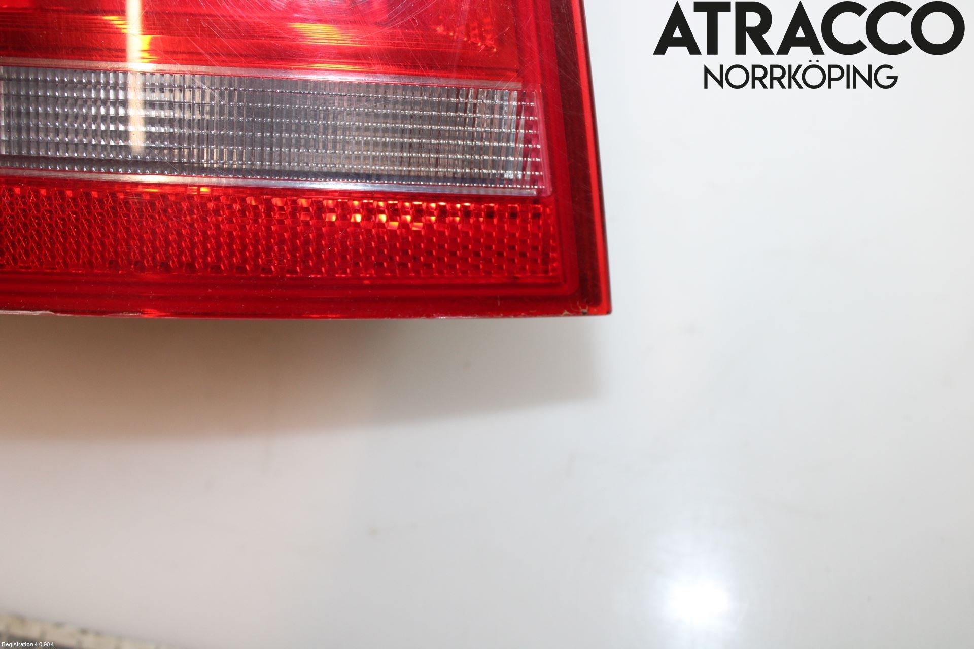 Volkswagen VW PASSAT 11-14 Baklykt Venstre
