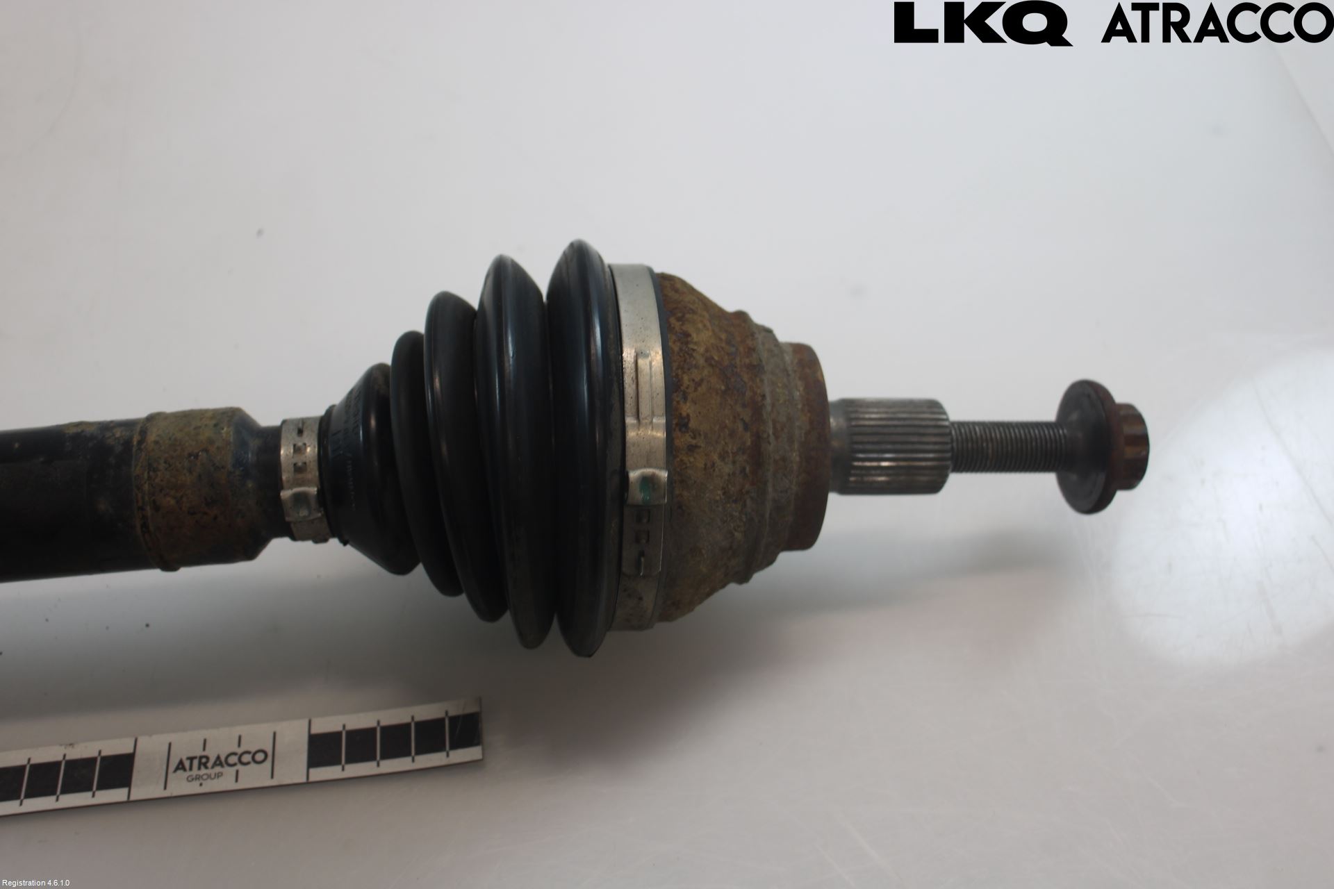 Volkswagen VW CADDY 11-15 Drivaksel Foran Kompl Høyre