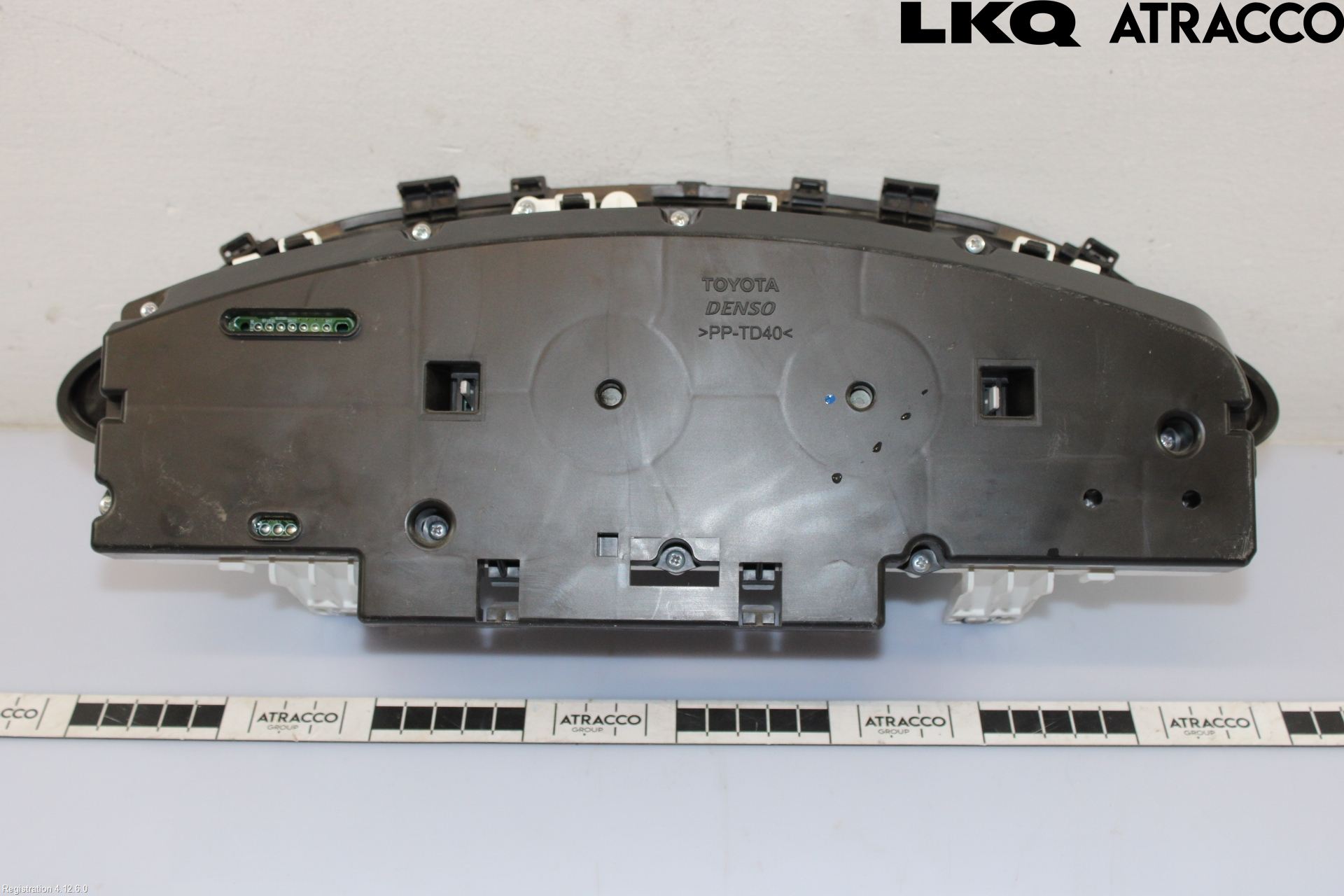 Toyota YARIS XP90 06-11 Instr Kombinert