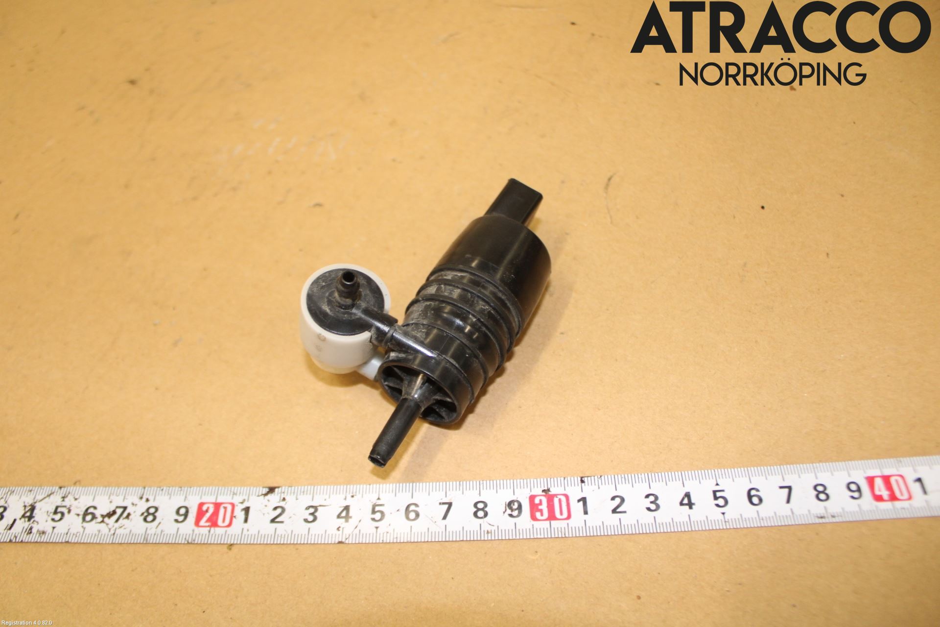 BMW X1 F48 15-22 Spylerpumpe Frontrute