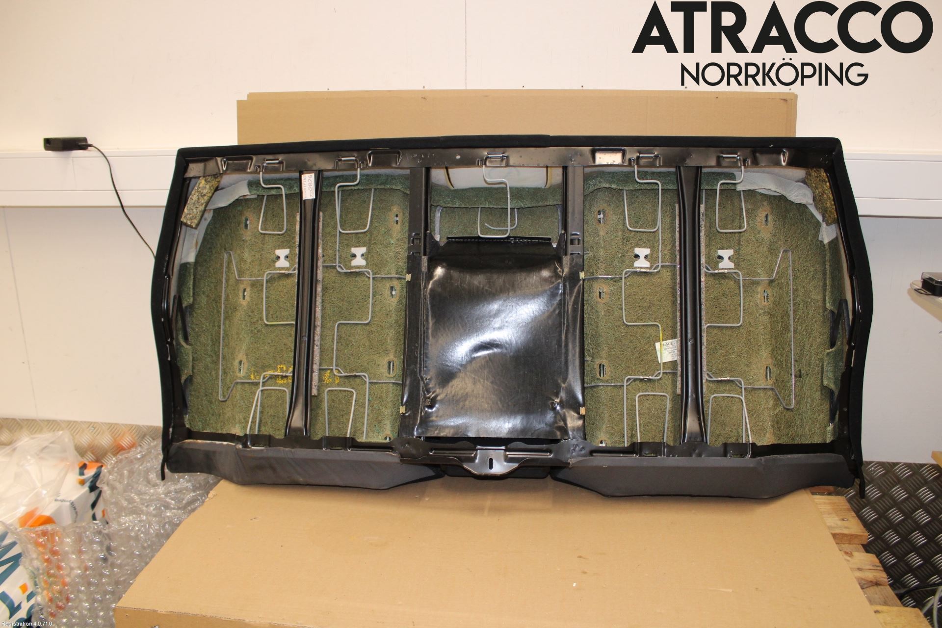 Mercedes-Benz MB 200-500  (W124) 86-96 Innr Sete Bak Seterygg