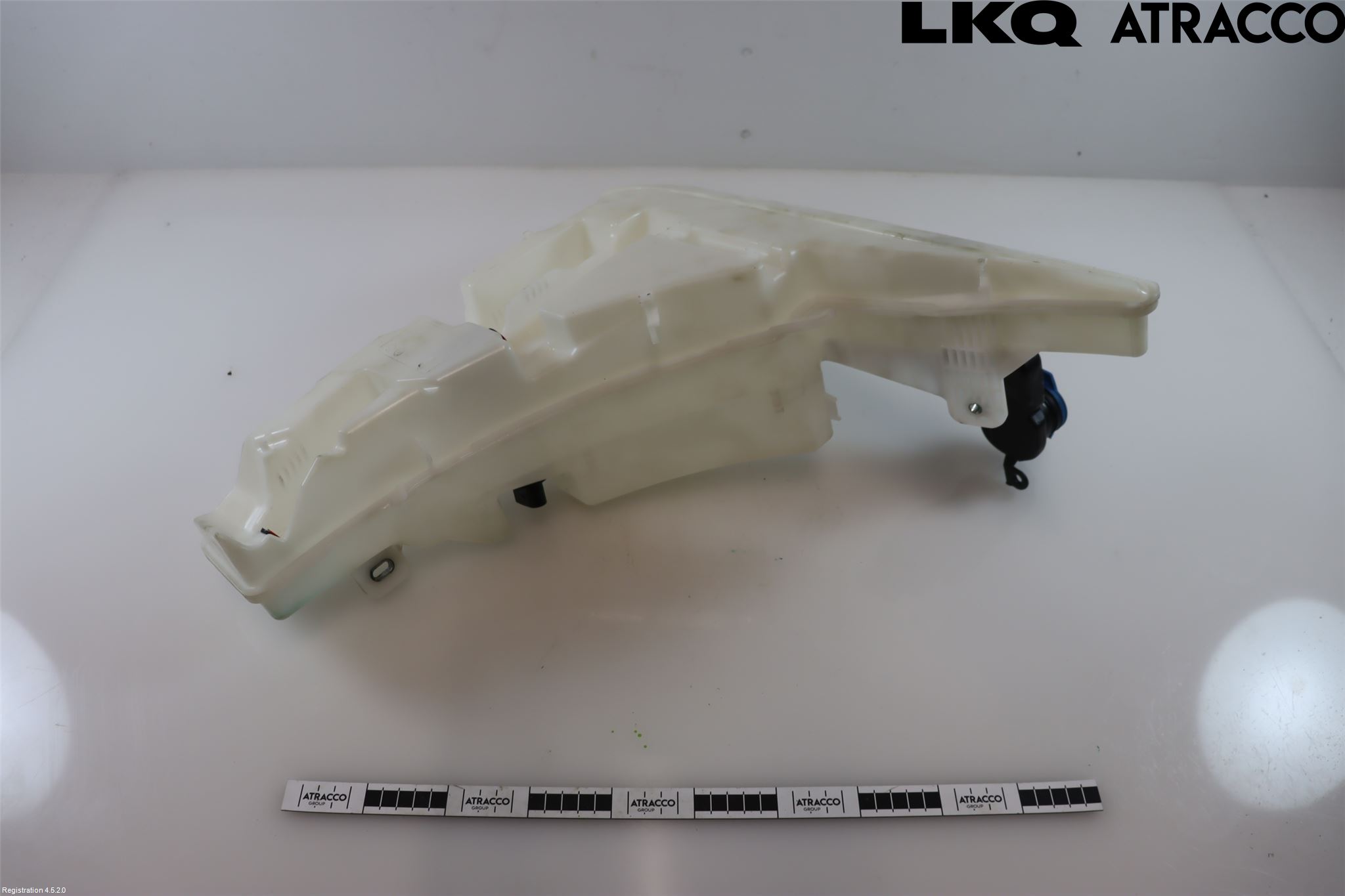 Audi A6 F2/C8 19- Spylerbeholder Frontrute-Lykte