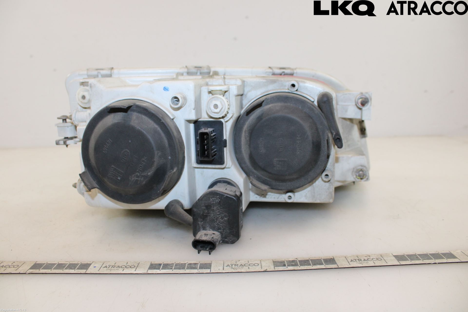 Volvo S40/V40    96-04 Frontlykt Venstre