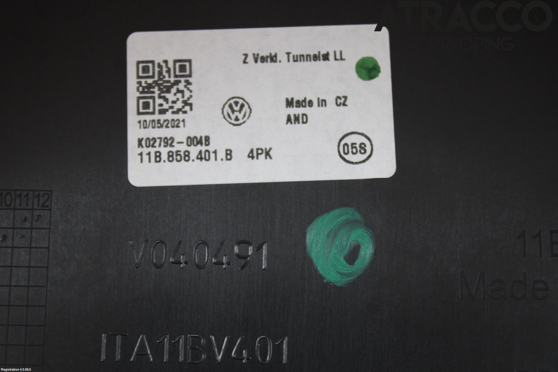 Volkswagen VW ID.4 21- Instrumentkonsoll Midt