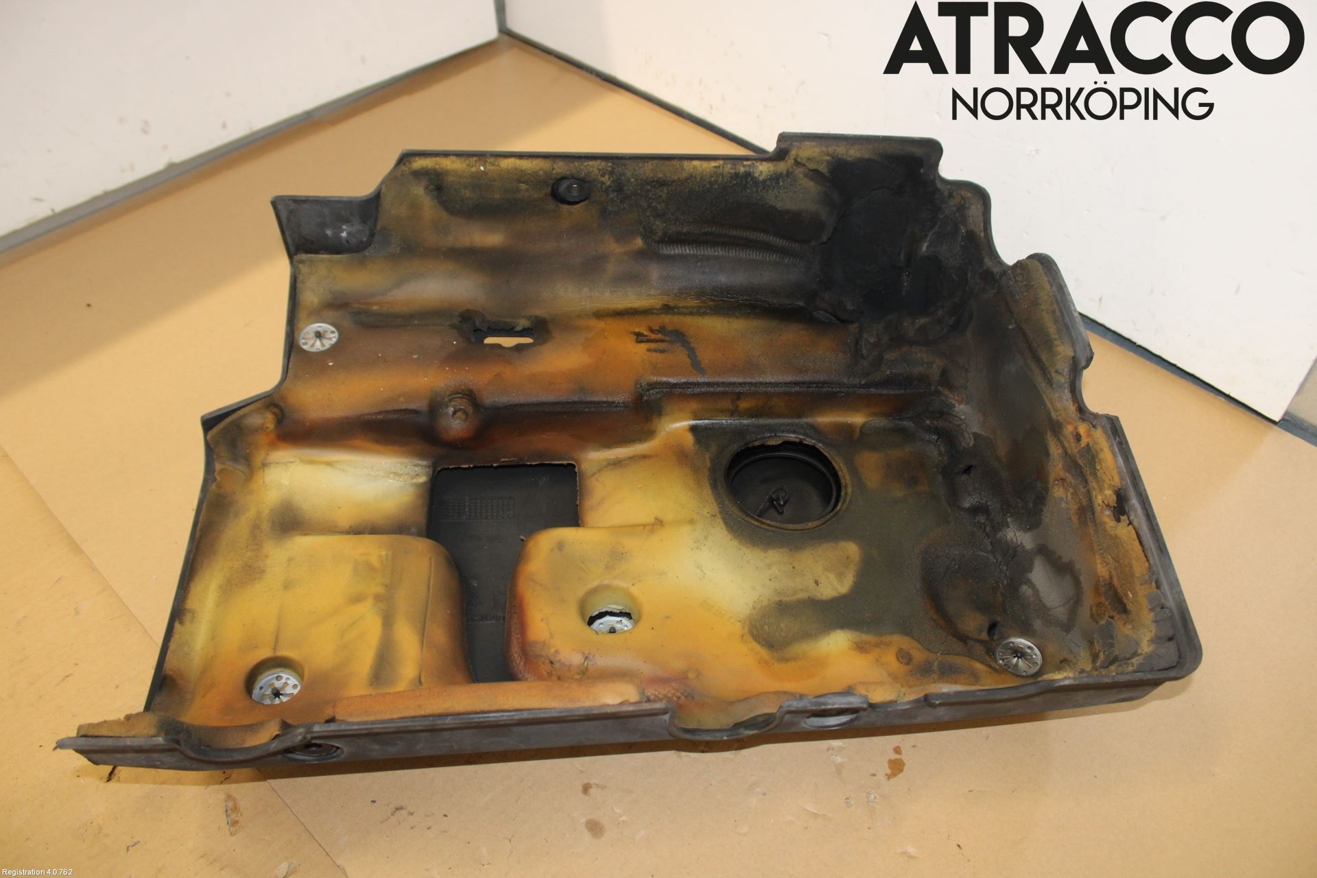 Landrover DEFENDER (L316) 87-06 Motor Deksel Over Motor