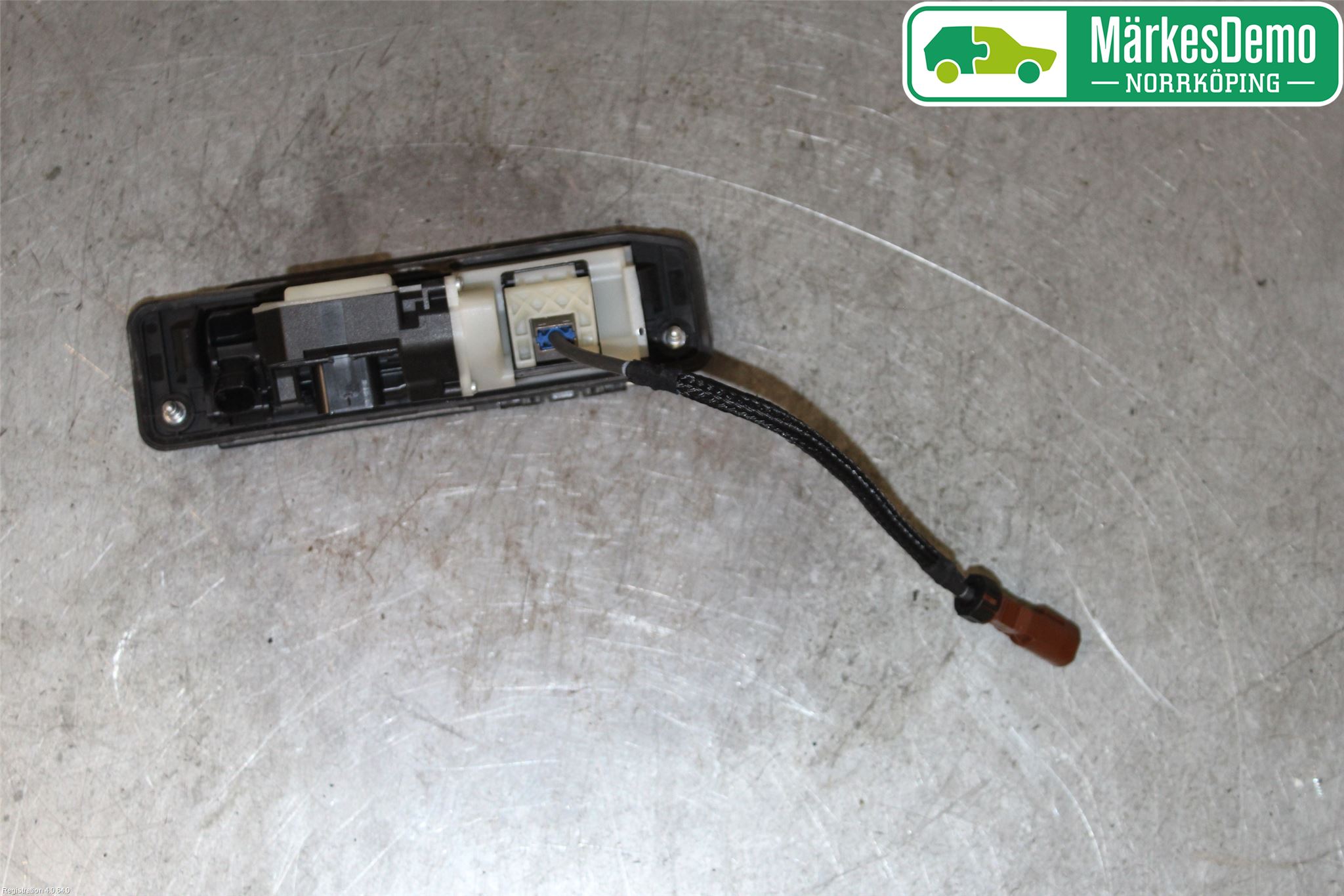 Mercedes-Benz MB E-KLASS (W213) 16-23 Bakluke Handtak Ytre