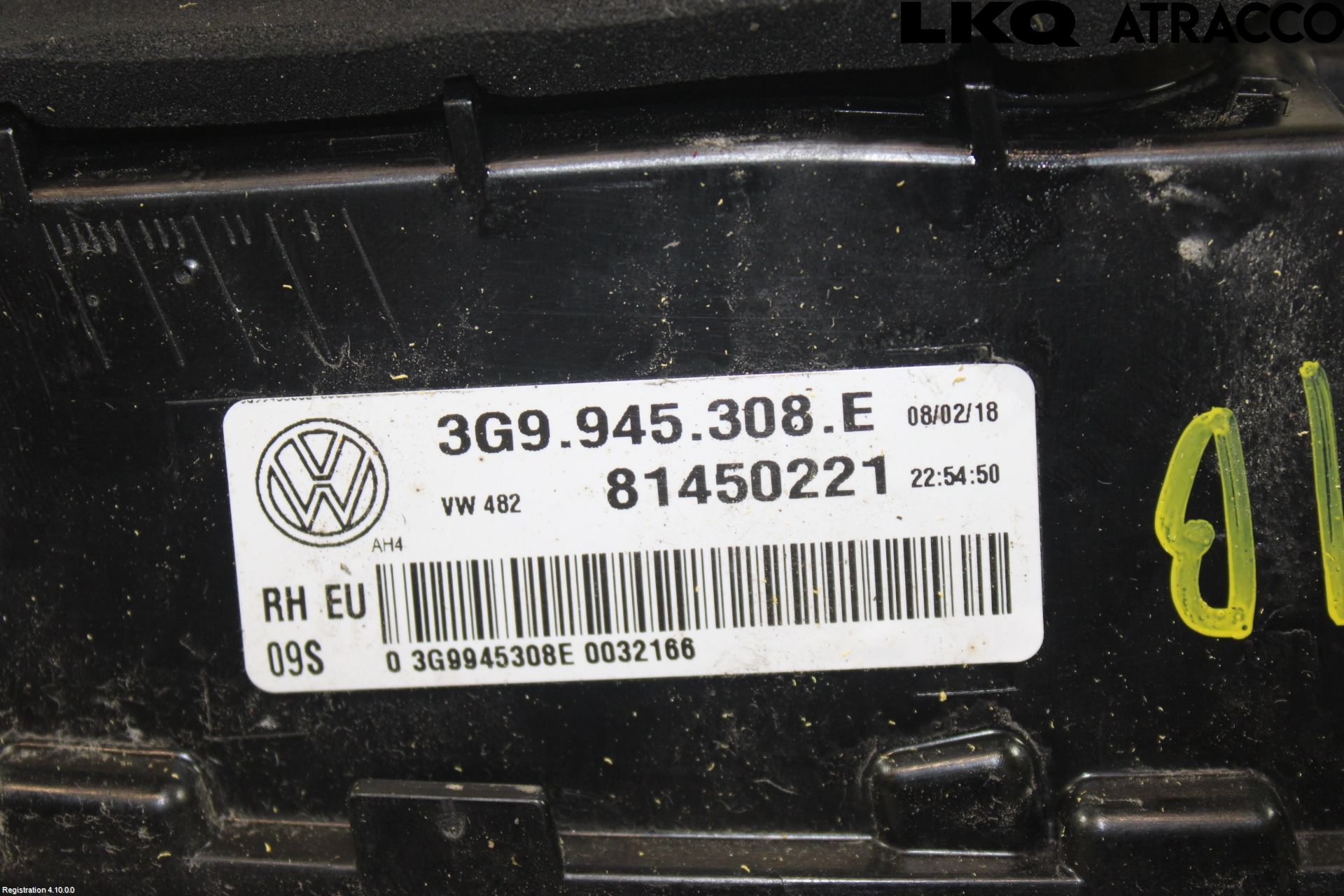 Volkswagen VW PASSAT 15-19 Baklykt Høyre  På Luke(Indre)