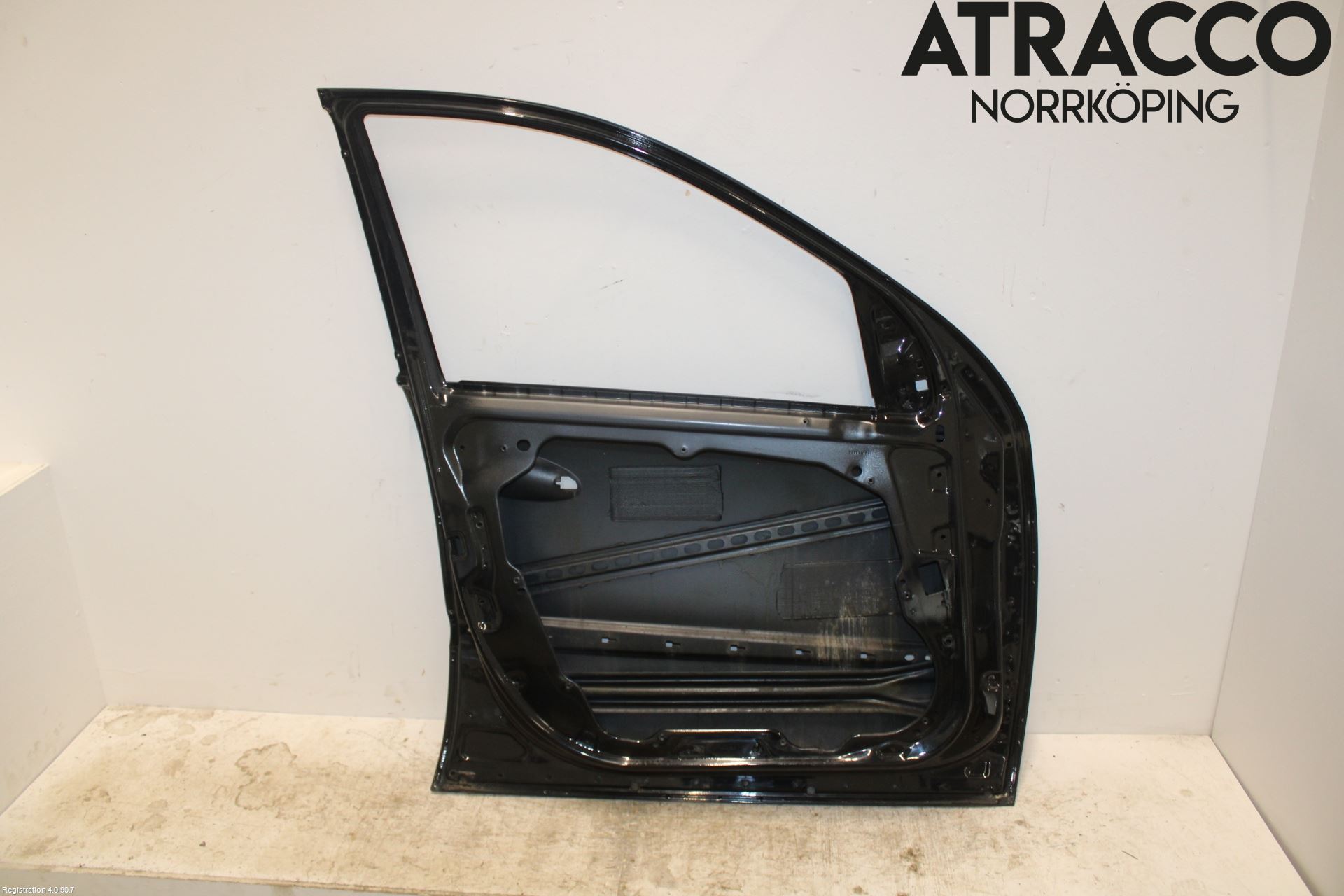 Mercedes-Benz MB ML (W164) 05-11 Dør 4D Foran Venstre