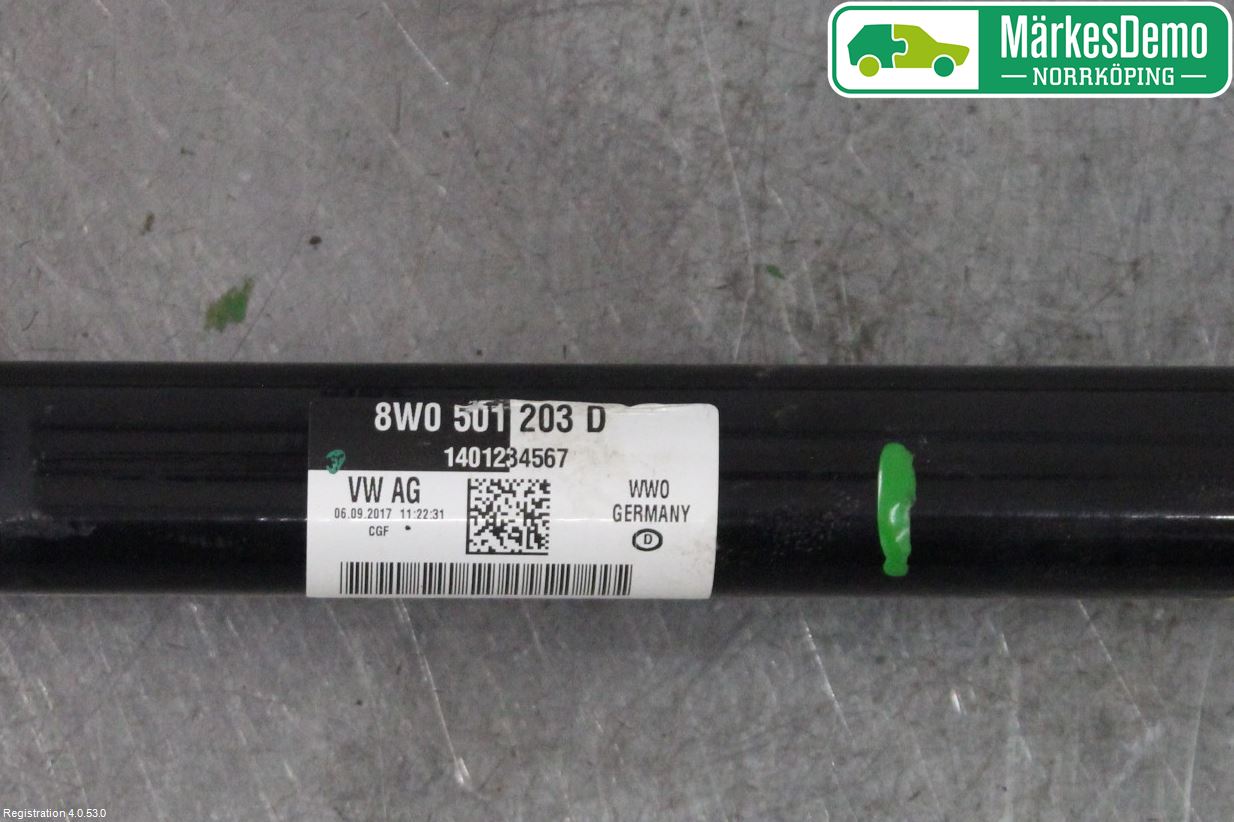 Audi A4/S4 B9 16-19 Drivaksel Bak Kompl Venstre