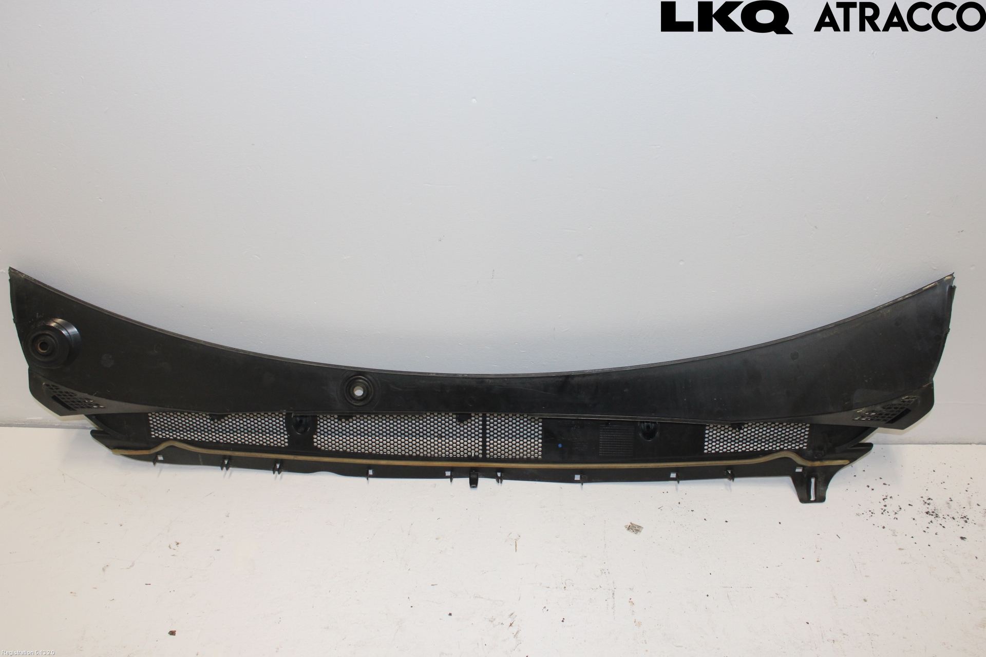 Peugeot 308 14-21 Visker Deksel-Grill-Under Frr