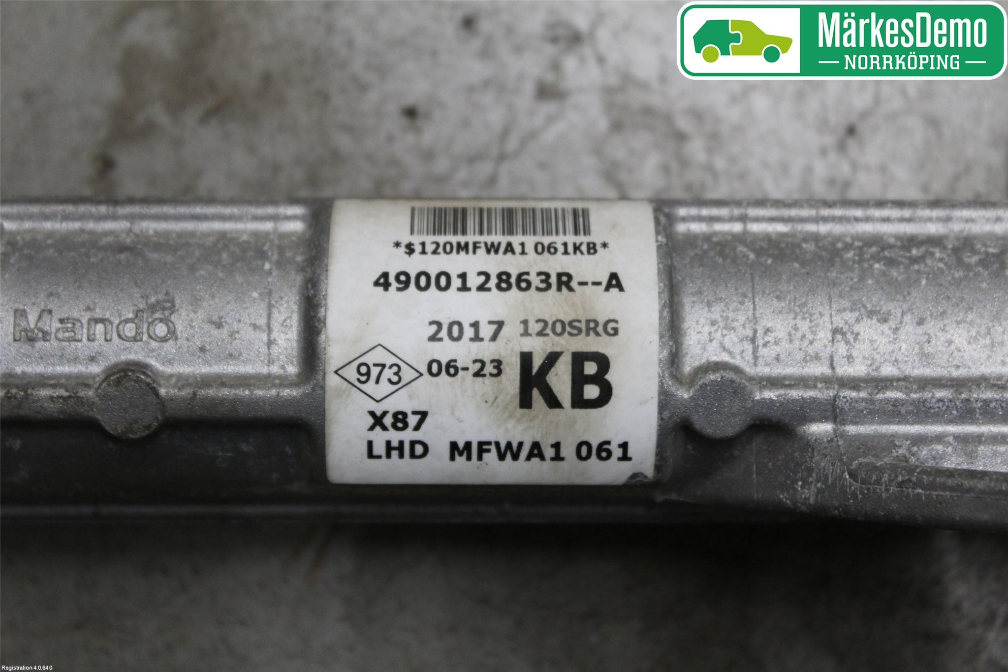 Renault CAPTUR 13-19 Servo Snekke - Tannstang