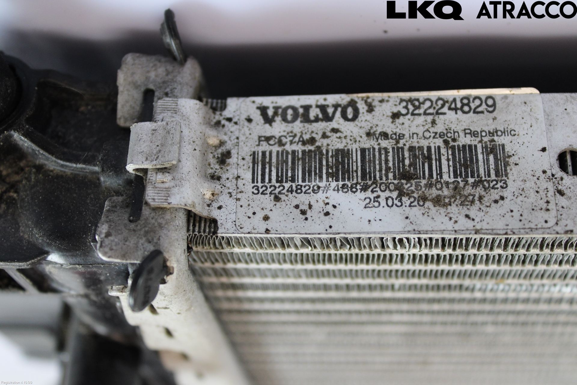 Volvo V90 17->> Radiator Automat