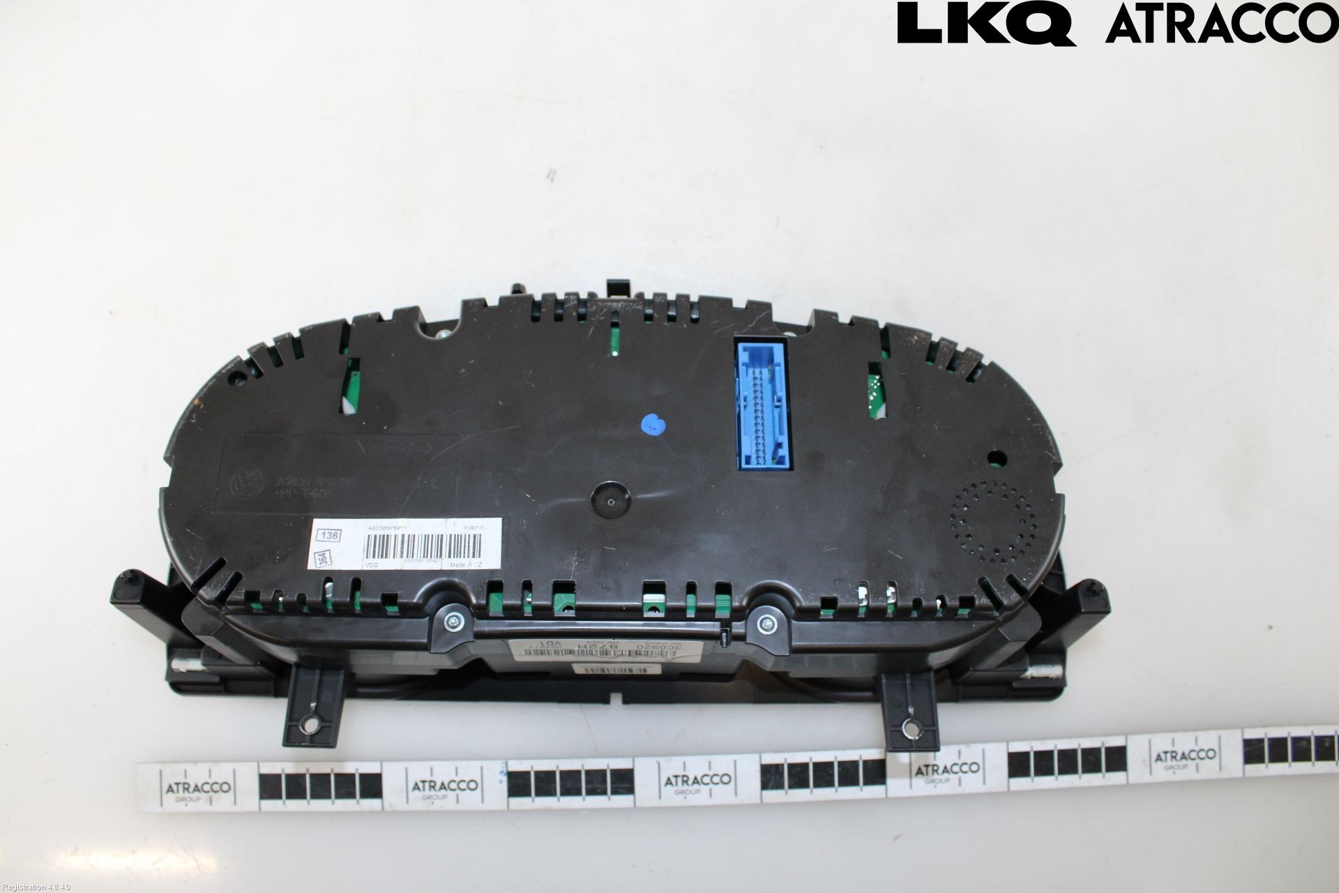 Volkswagen VW PASSAT 05-11 Instr Kombinert