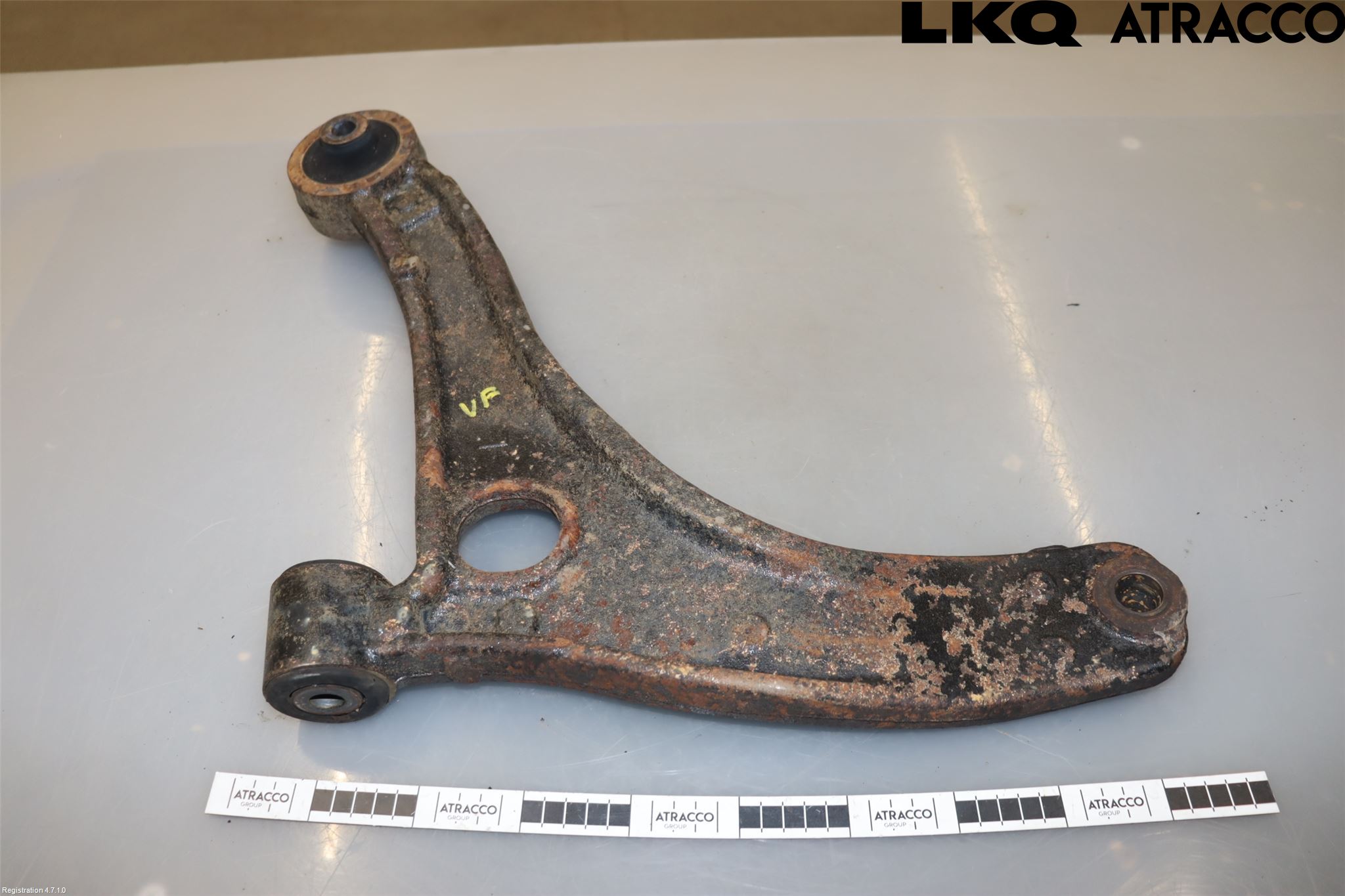Nissan NV400 12-24 Bærearm Foran Venstre Nedre