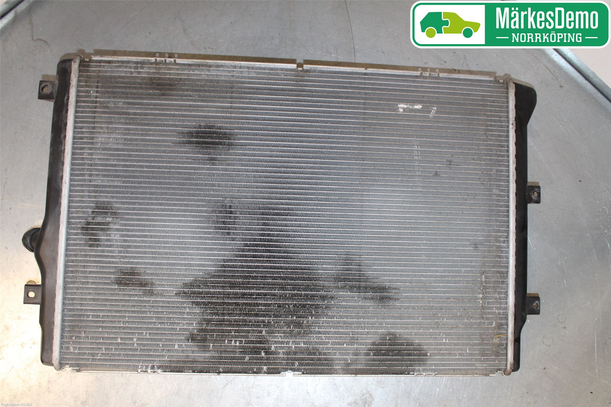 Volkswagen VW PASSAT 11-14 Radiator Automat