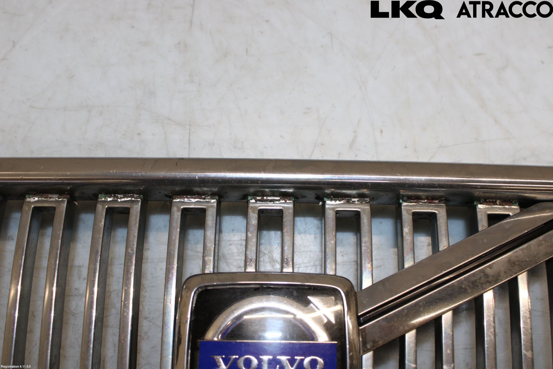 Volvo V50 04-07 Grill Komplett