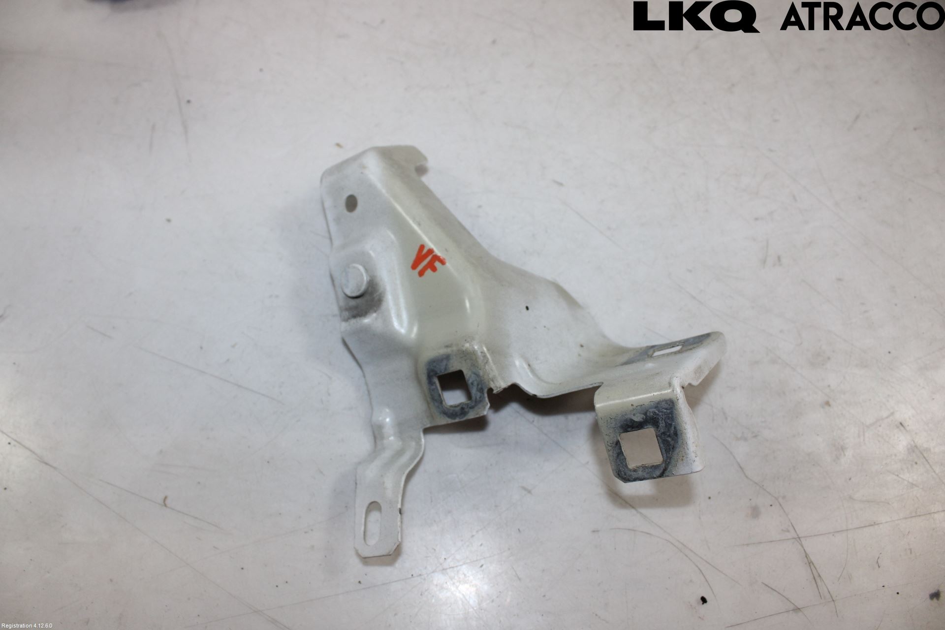 Fiat DUCATO 15-23 Frontskjermfeste Venstre