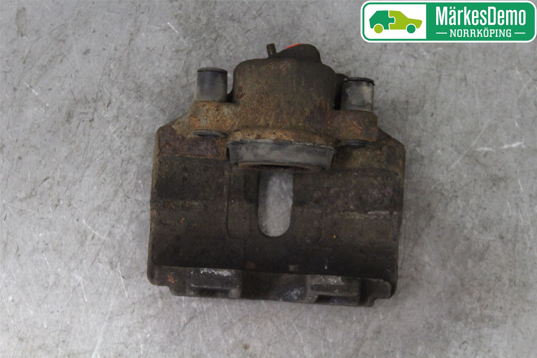 Volkswagen VW PASSAT 11-14 Bremsecaliper Foran Høyre