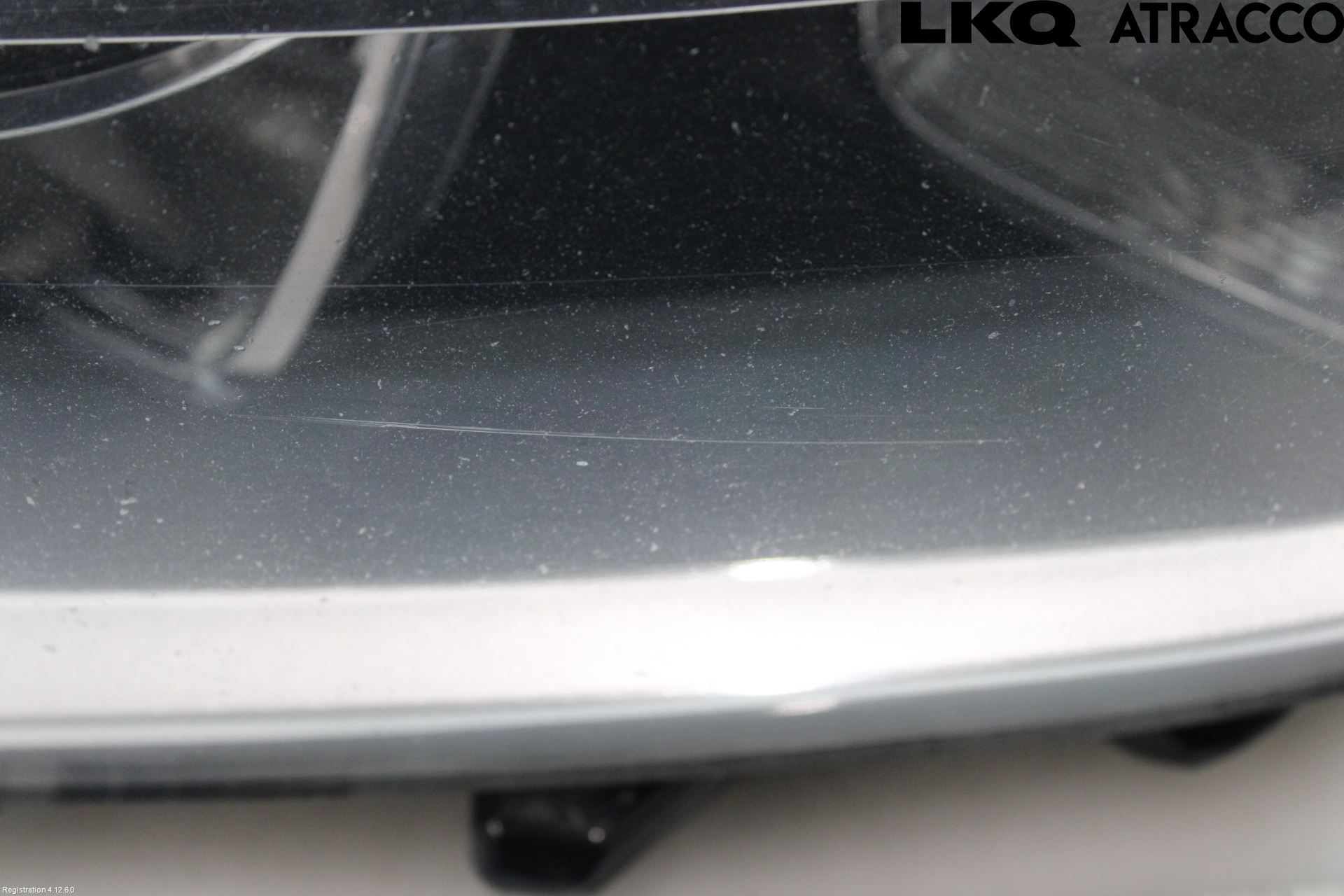 Volkswagen VW PASSAT 15-19 Frontlykt Venstre