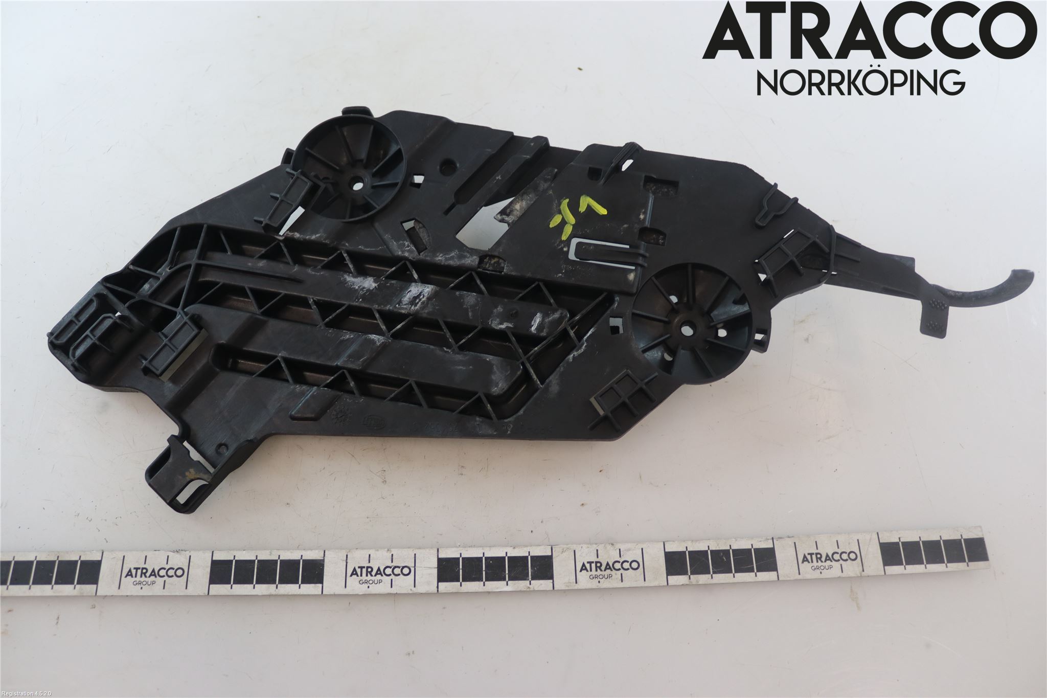 Skoda OCTAVIA (1Z) 05-13 Frontlykt Holder-Feste