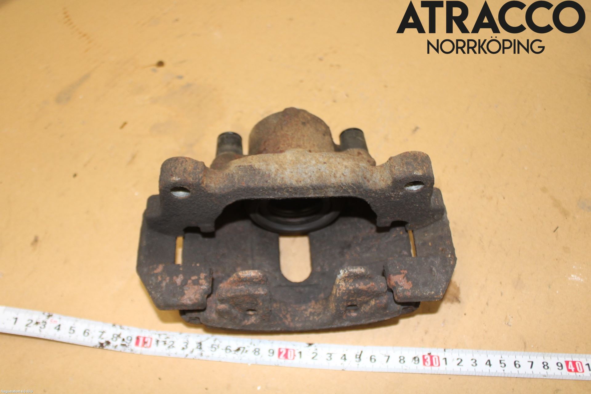 Volkswagen VW CADDY 11-15 Bremsecaliper Foran Høyre
