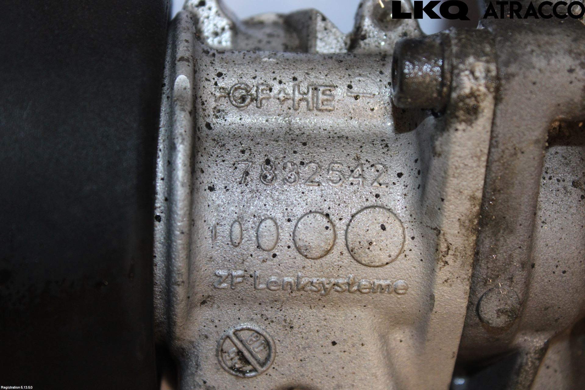 Audi A6/S6     05-11 Servo Snekke - Tannstang