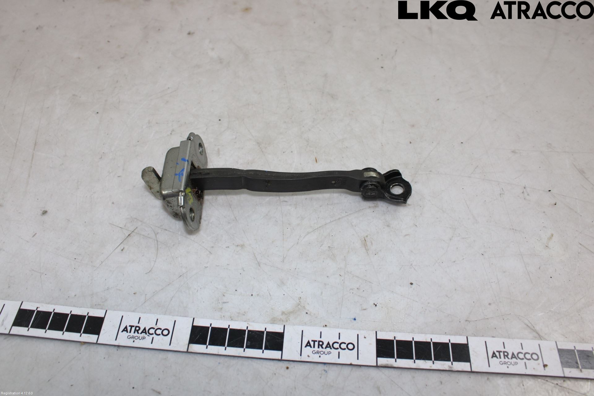 Toyota YARIS XP130 15-20 Dørstopper