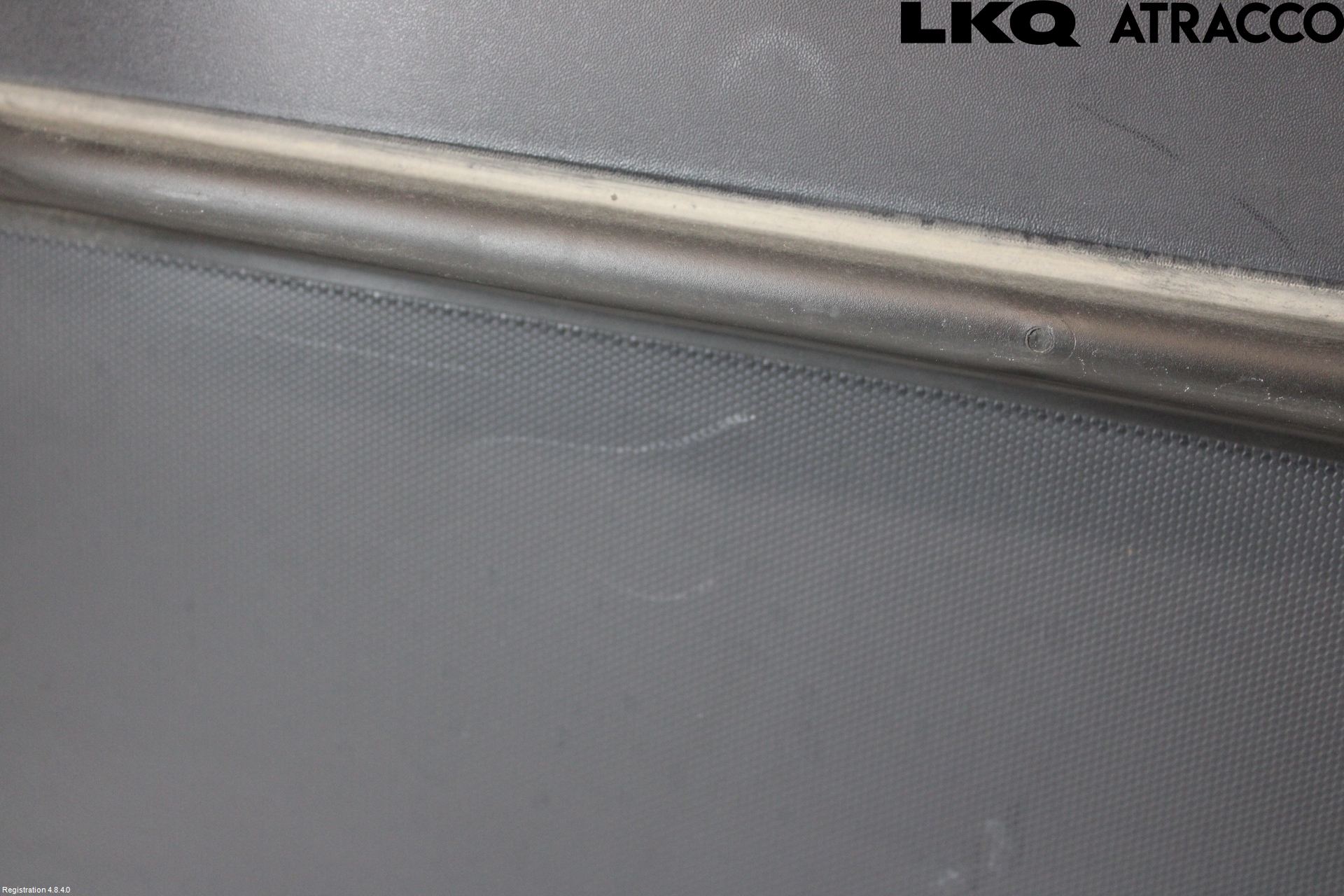 Audi A4/S4 B9 20- Visker Deksel-Grill-Under Frr