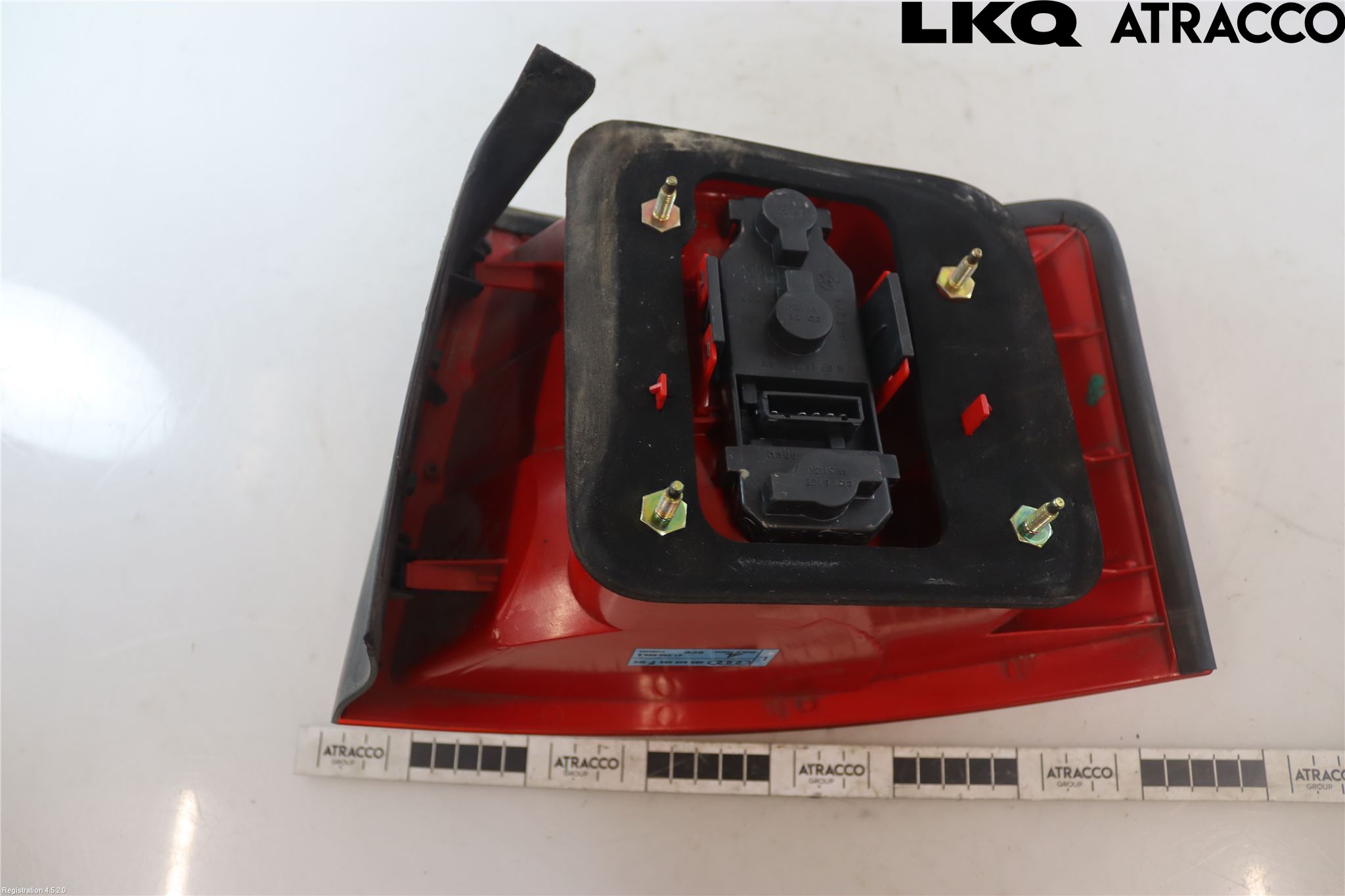 Audi A6/S6     97-05 Baklykt Venstre