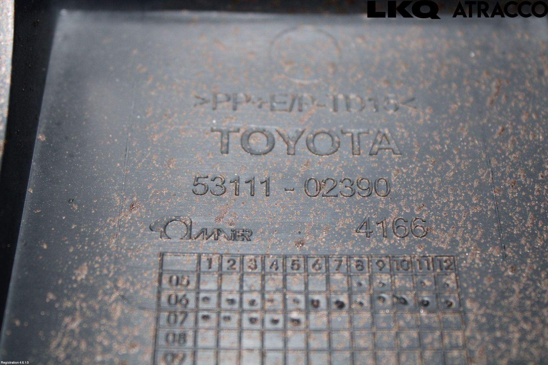 Toyota AURIS 07-09 Grill Komplett