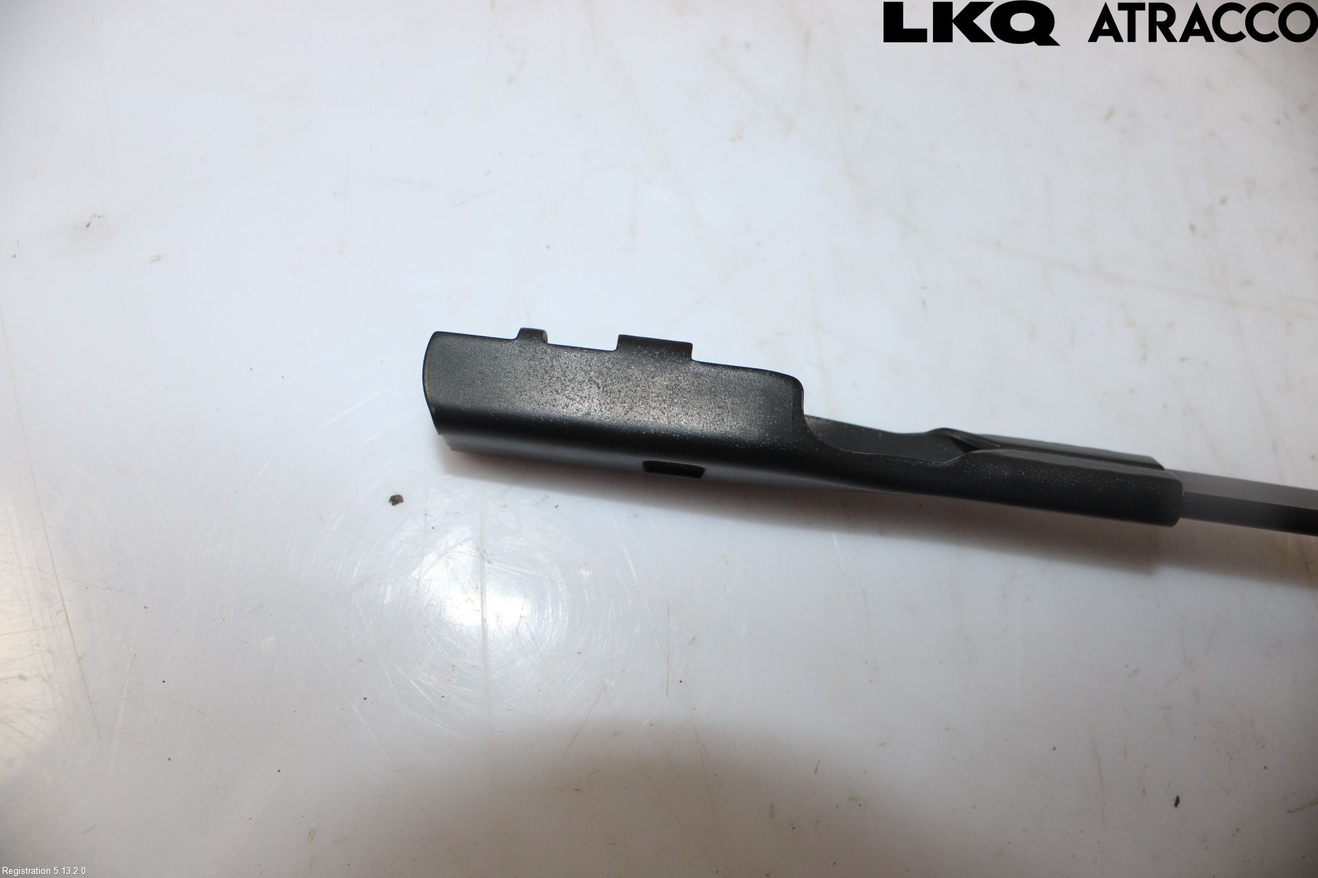Audi A6 F2/C8 19- Viskerarm-Armer Frontrute