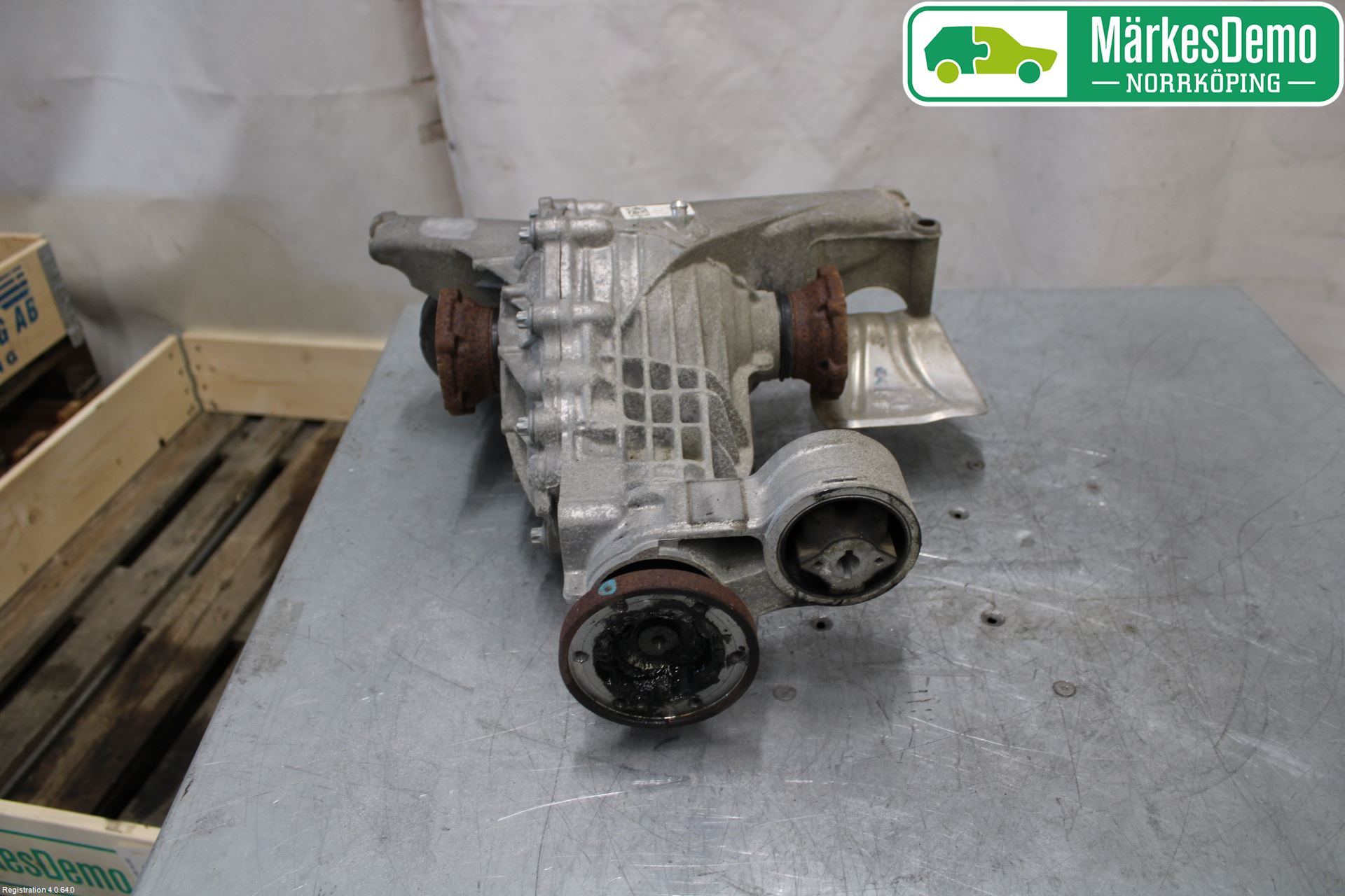 Audi A4/S4 B9 16-19 Bakaksel Kardang Bak -Diff