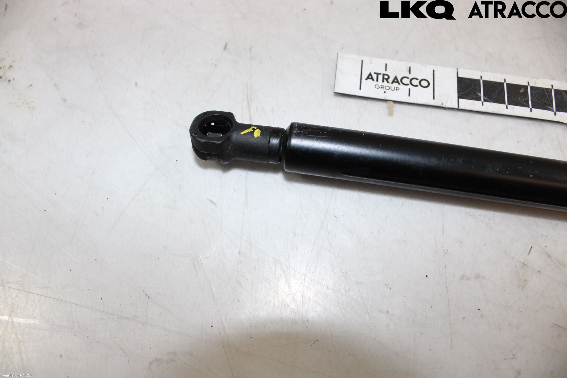 Lexus IS 250/350 14-20 Panser Demper-Gassfjær