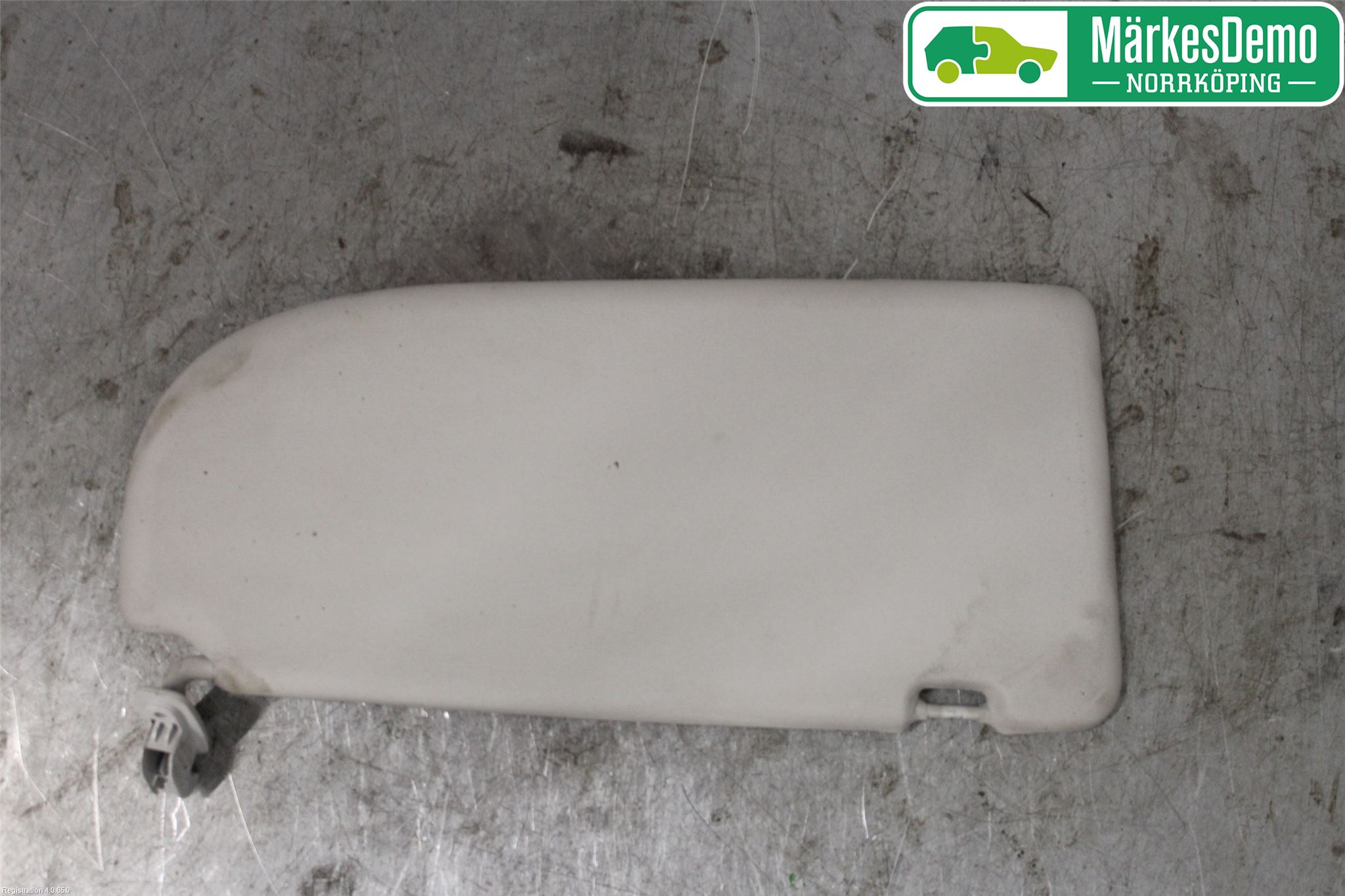 Volkswagen VW CADDY      04-10 Innr Solskjerm