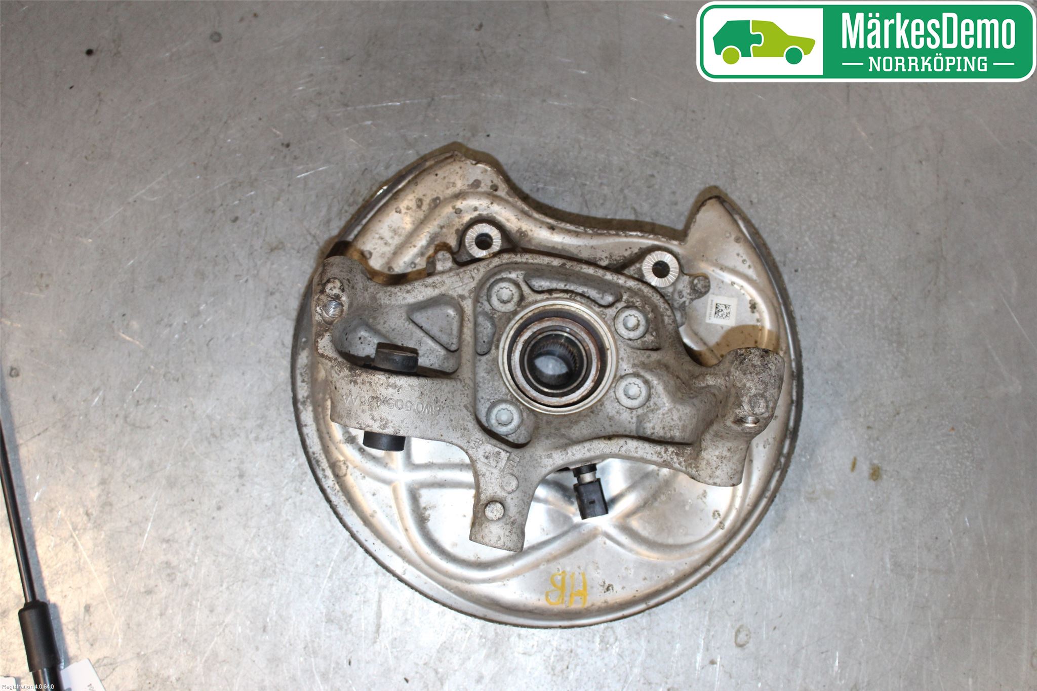Audi A4/S4 B9 16-19 Spindel Hb