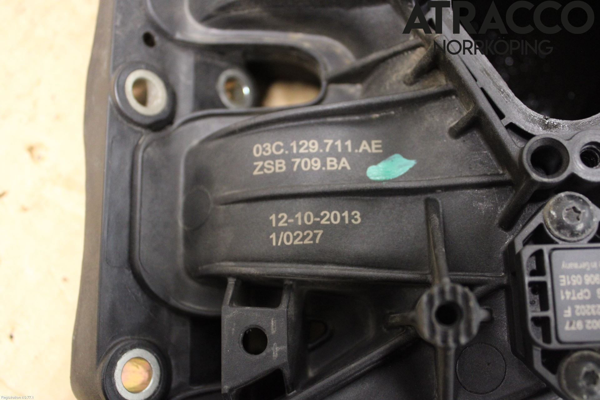 Volkswagen VW PASSAT 11-14 Innsugningsmanifold