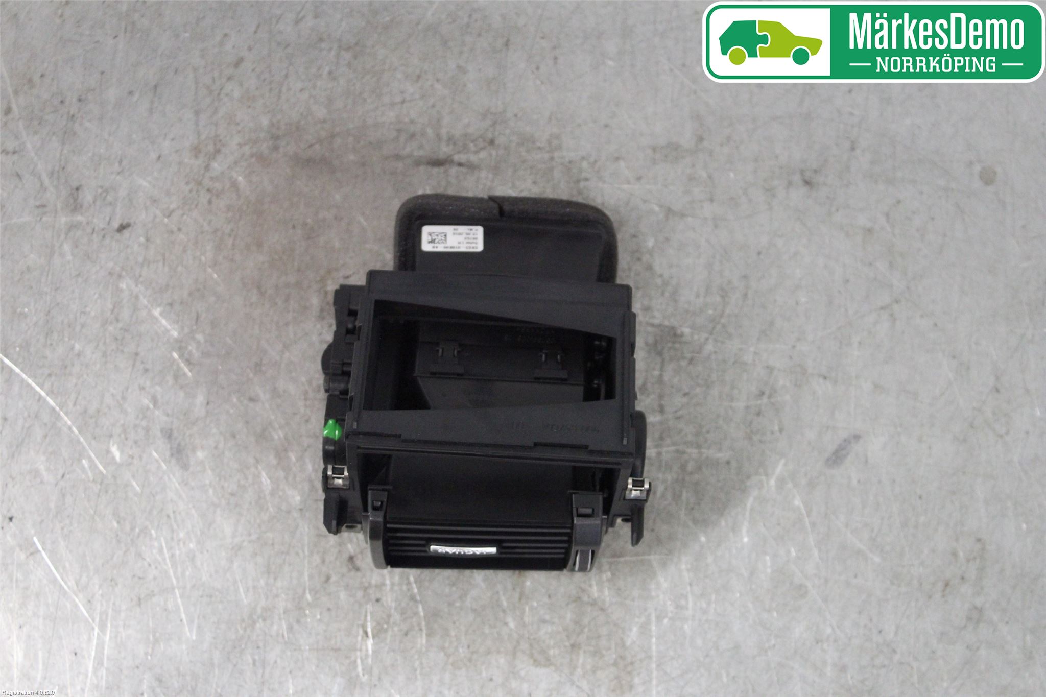 Jaguar XF (X260) 16-24 Dashbord Kanal - Dyse