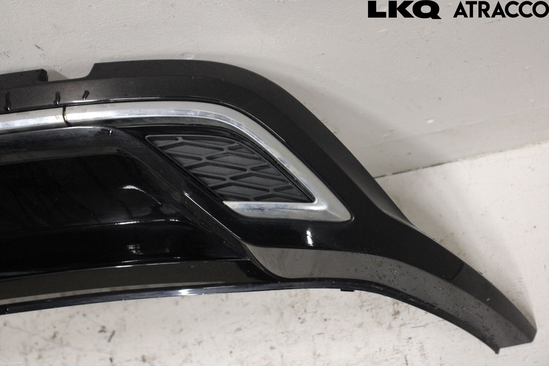 Volkswagen VW TOURAN 16- Spoiler Bak