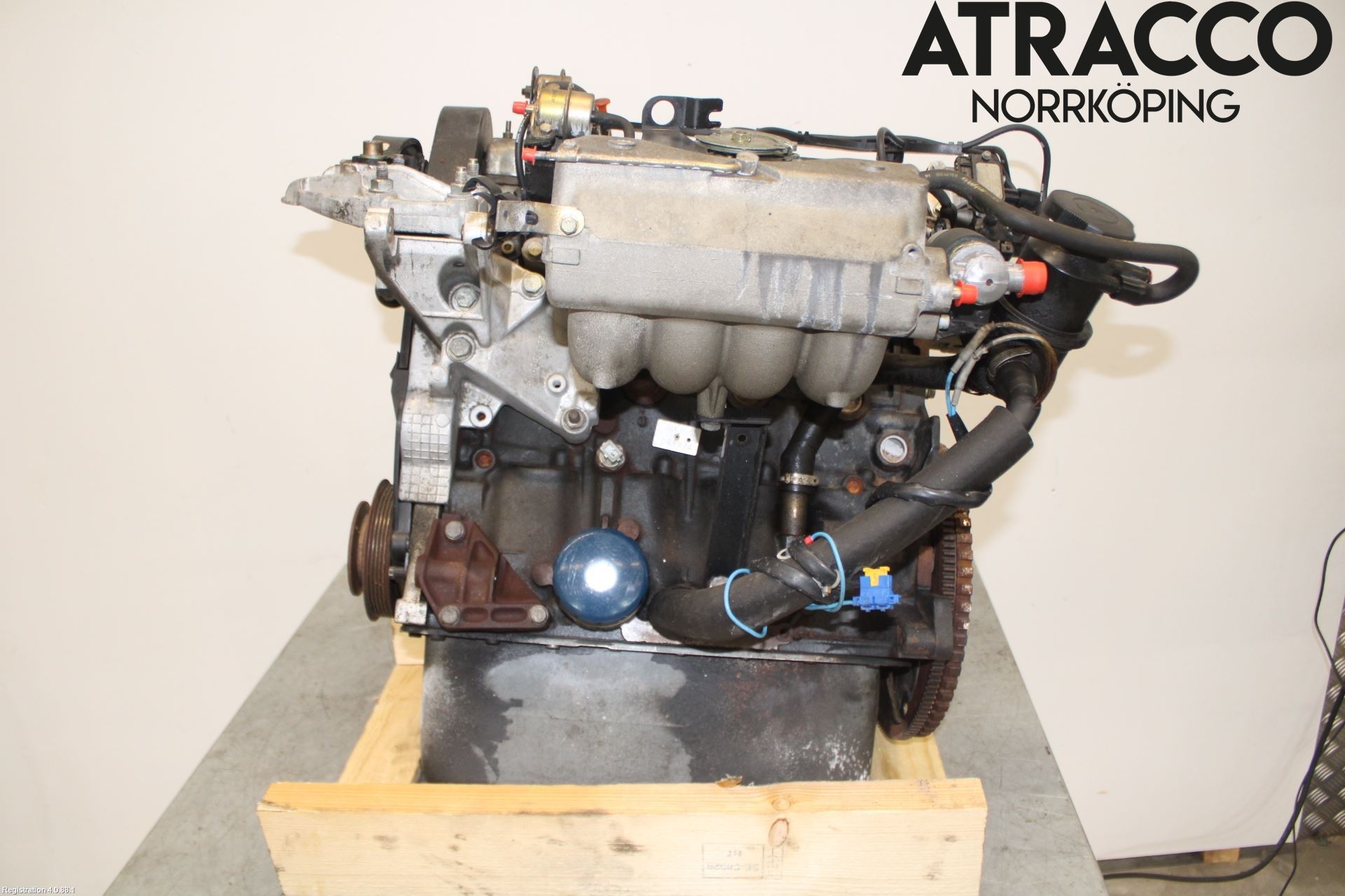 Peugeot 605 Motor Bensin