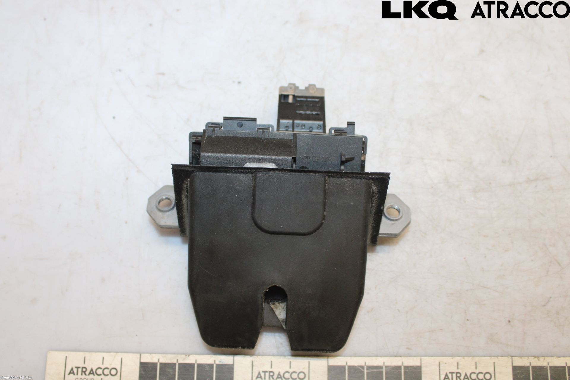 Ford KUGA 08-12 Bakluke-Lokk Låsekasse