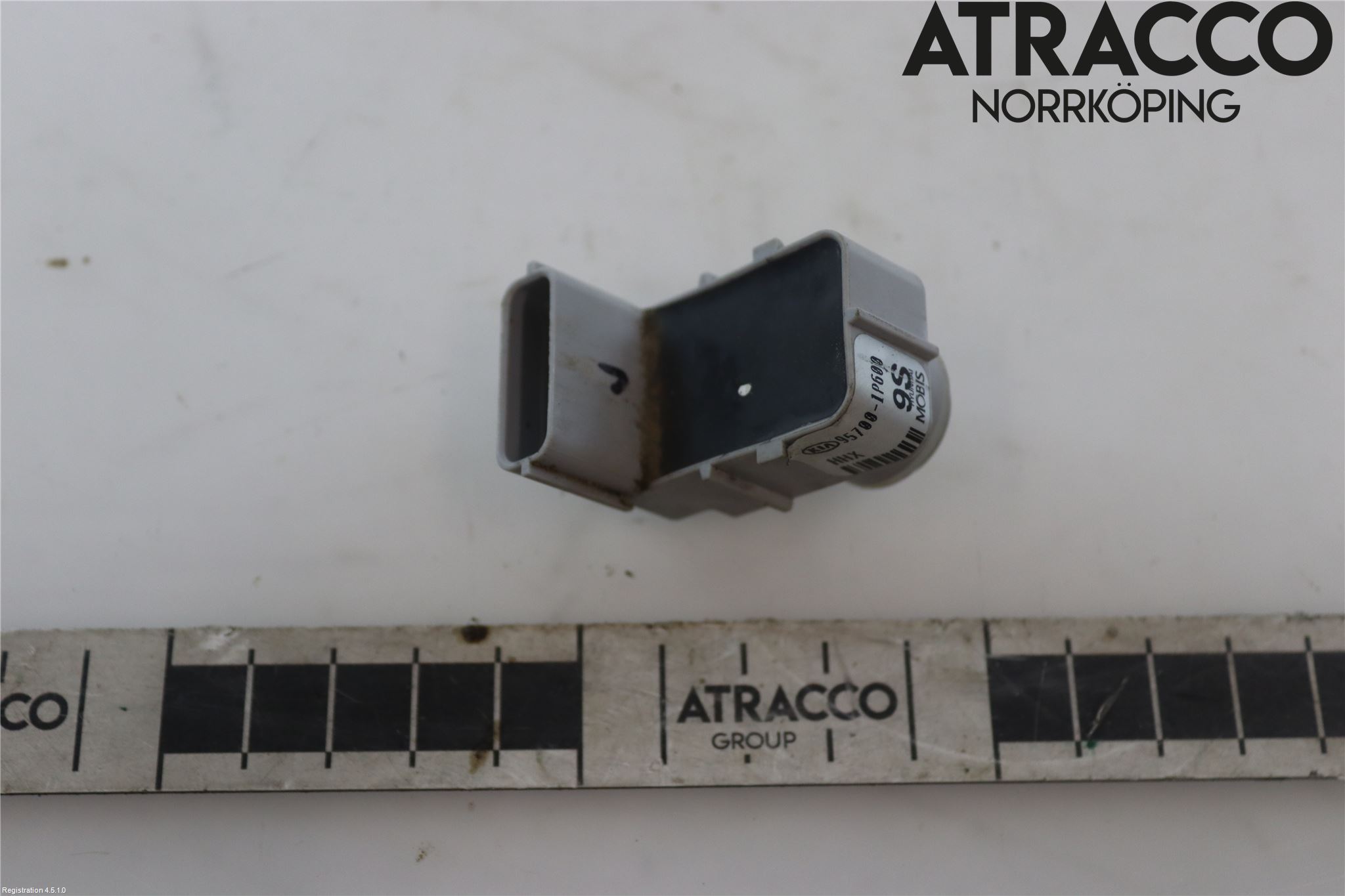 Kia VENGA 10-19 Sensor Ryggesensor