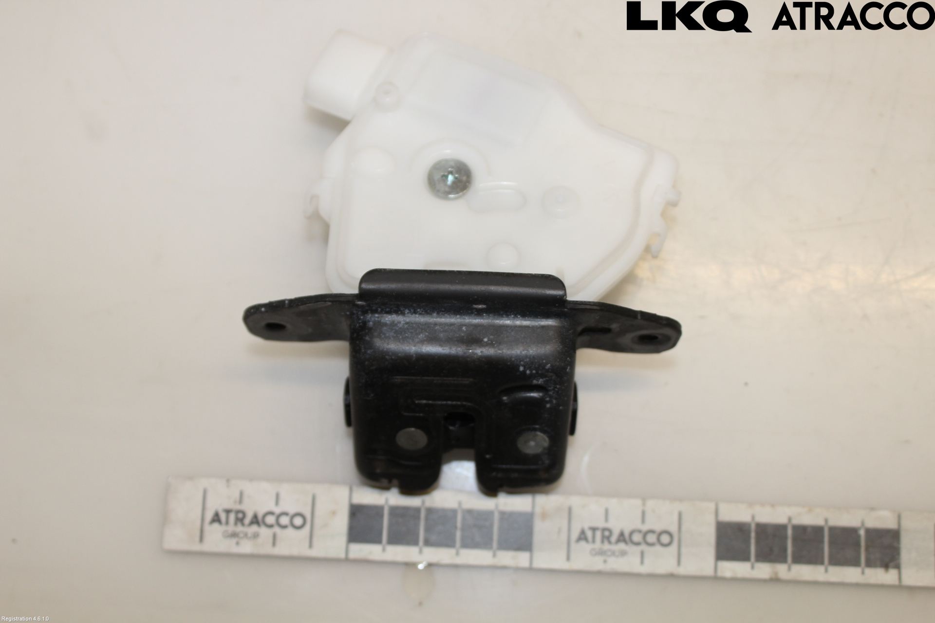 Toyota AURIS 13-19 Bakluke-Lokk Låsekasse