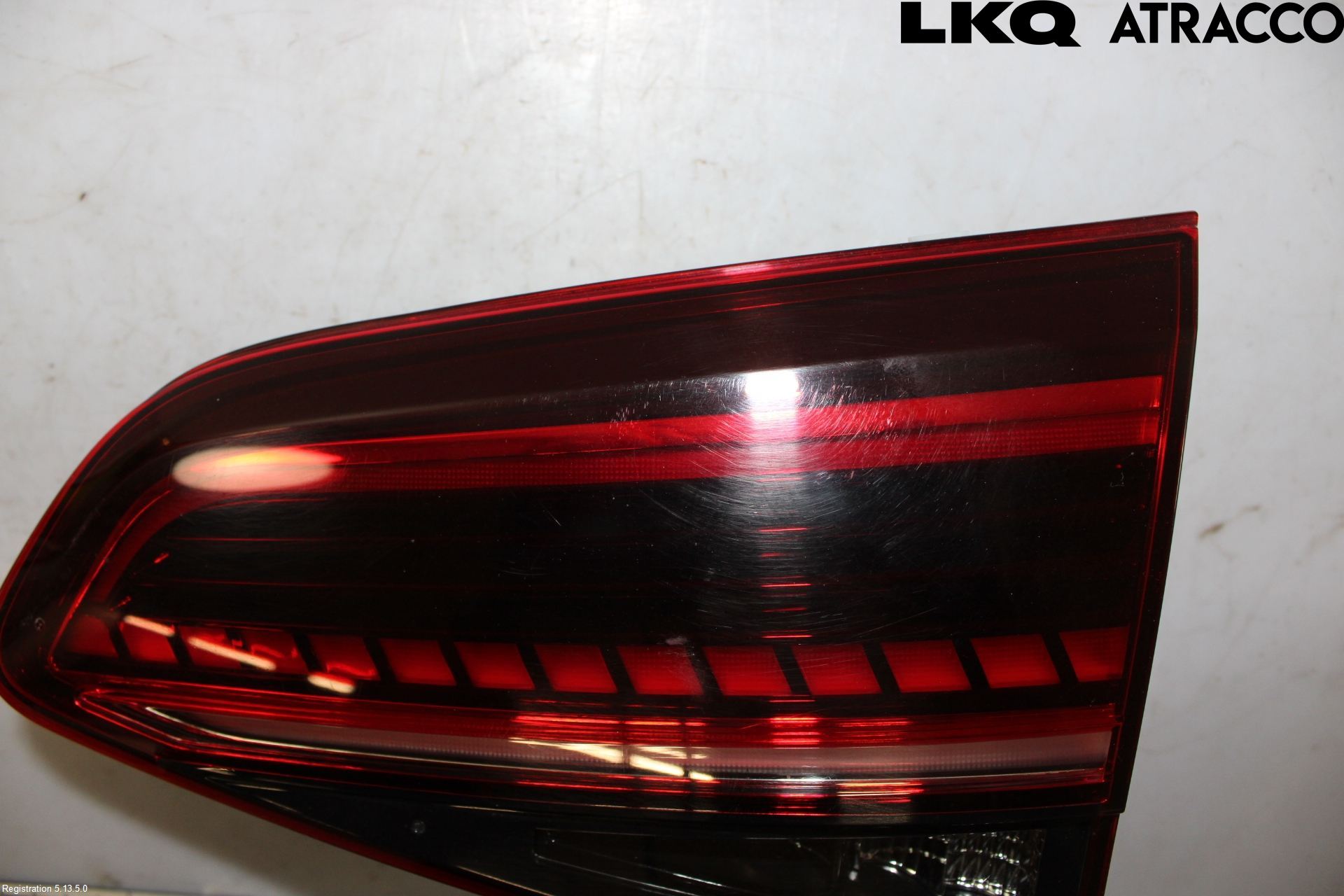 Volkswagen VW GOLF / E-GOLF VII 13-20 Baklykt Høyre  På Luke(Indre)