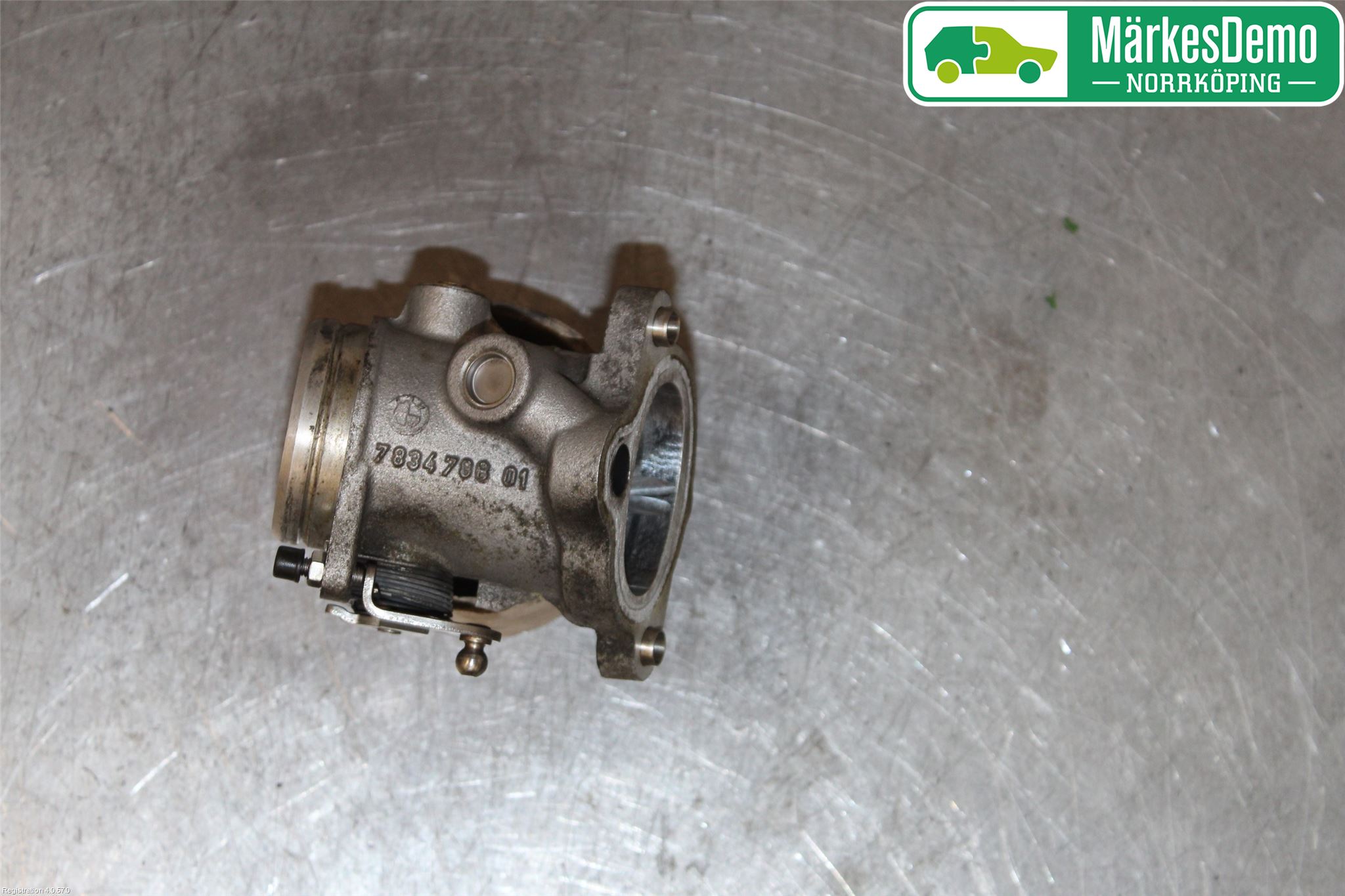 BMW 5 E60/61 Sed/Tou 02-10 Inns Spjeldhus