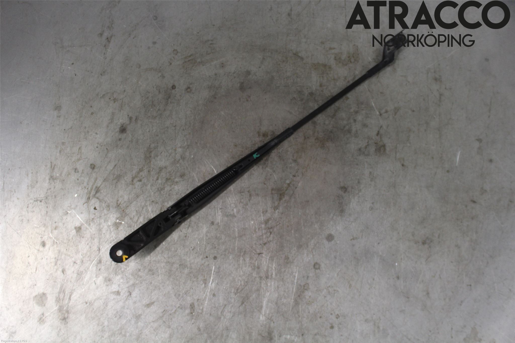 Volkswagen VW CADDY      04-10 Viskerarm-Armer Frontrute
