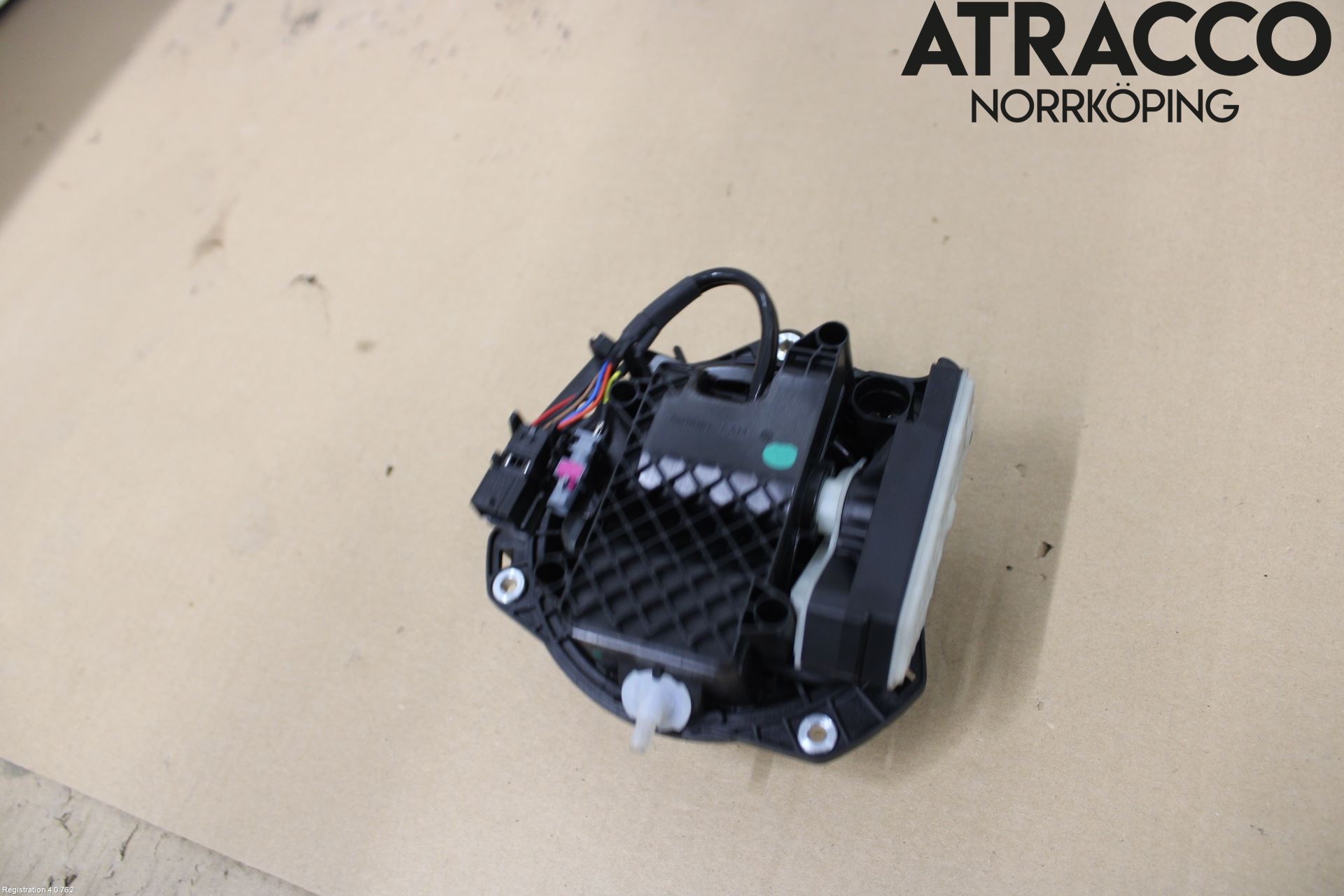 Volkswagen VW ARTEON 17- Bakluke Handtak Ytre