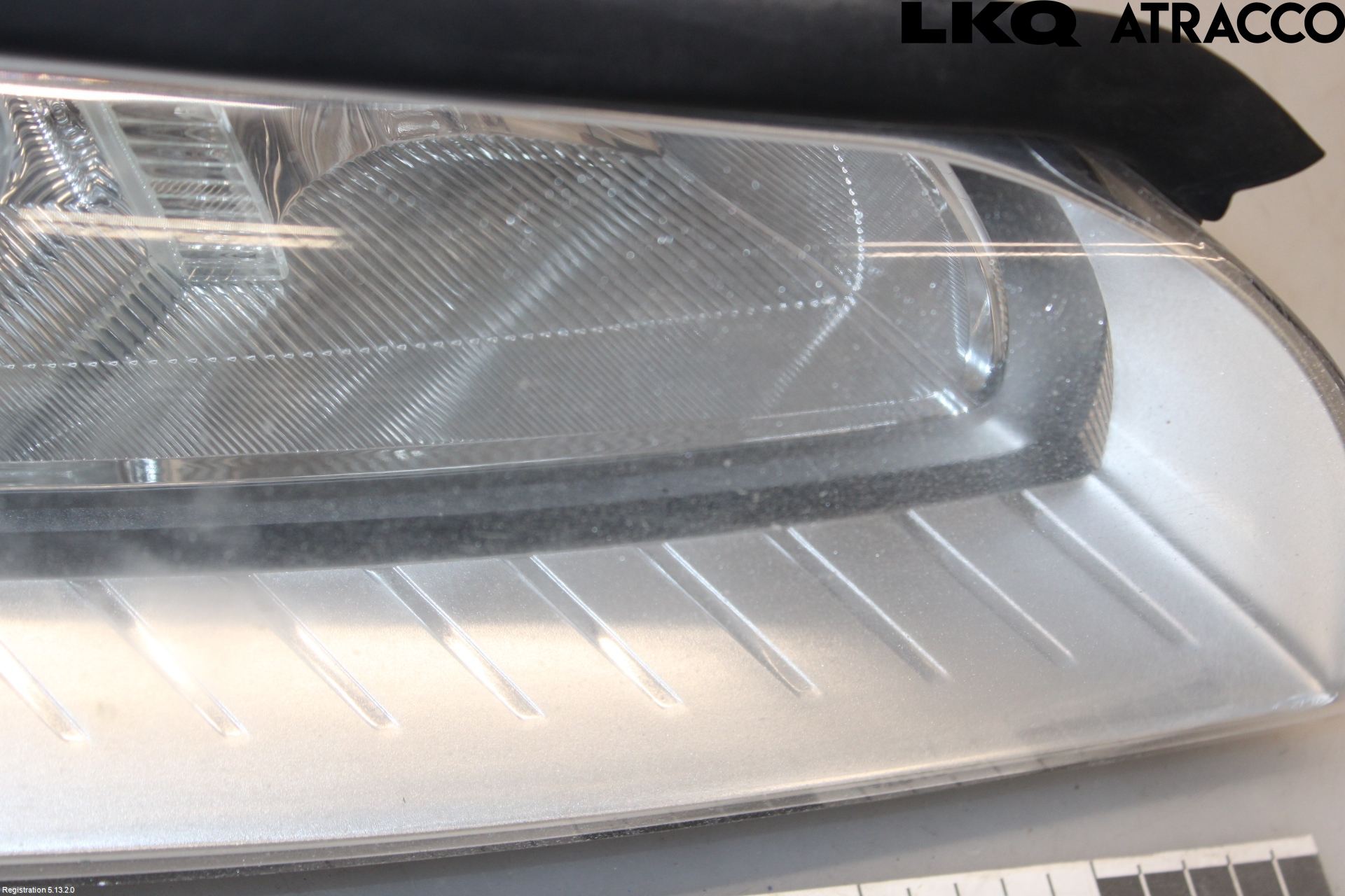 Volvo XC70 08-13 Frontlykt Høyre