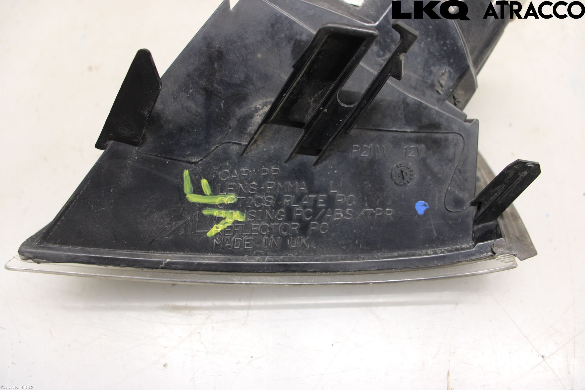 Toyota AVENSIS 98-02 Blinklykt Foran Venstre