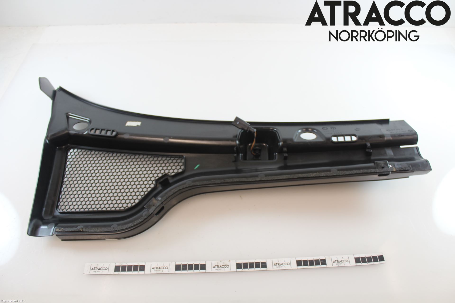 Skoda SCALA 19- Visker Deksel-Grill-Under Frr