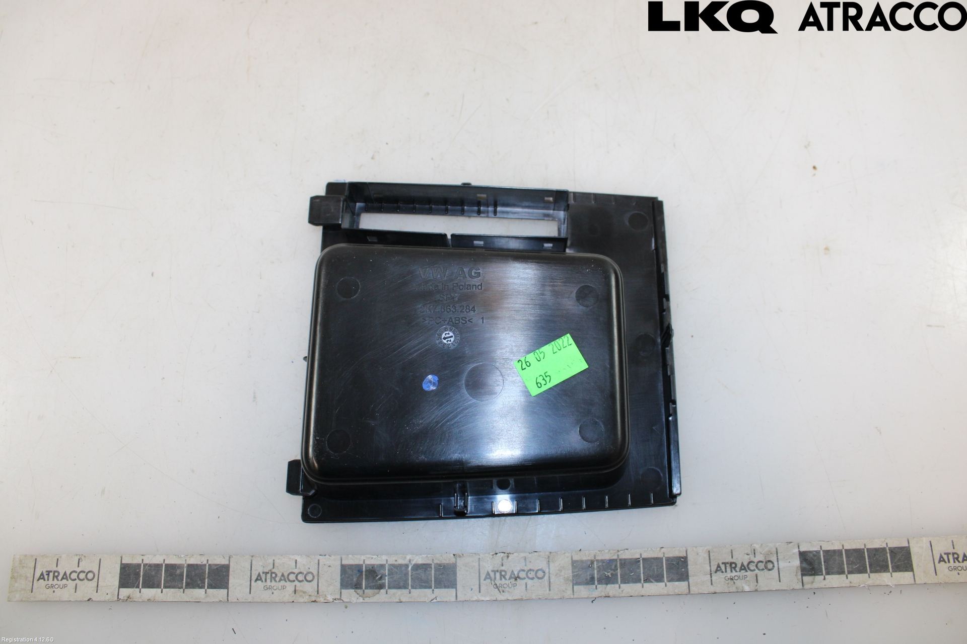 Volkswagen VW CADDY 21- Instrumentkonsoll Midt